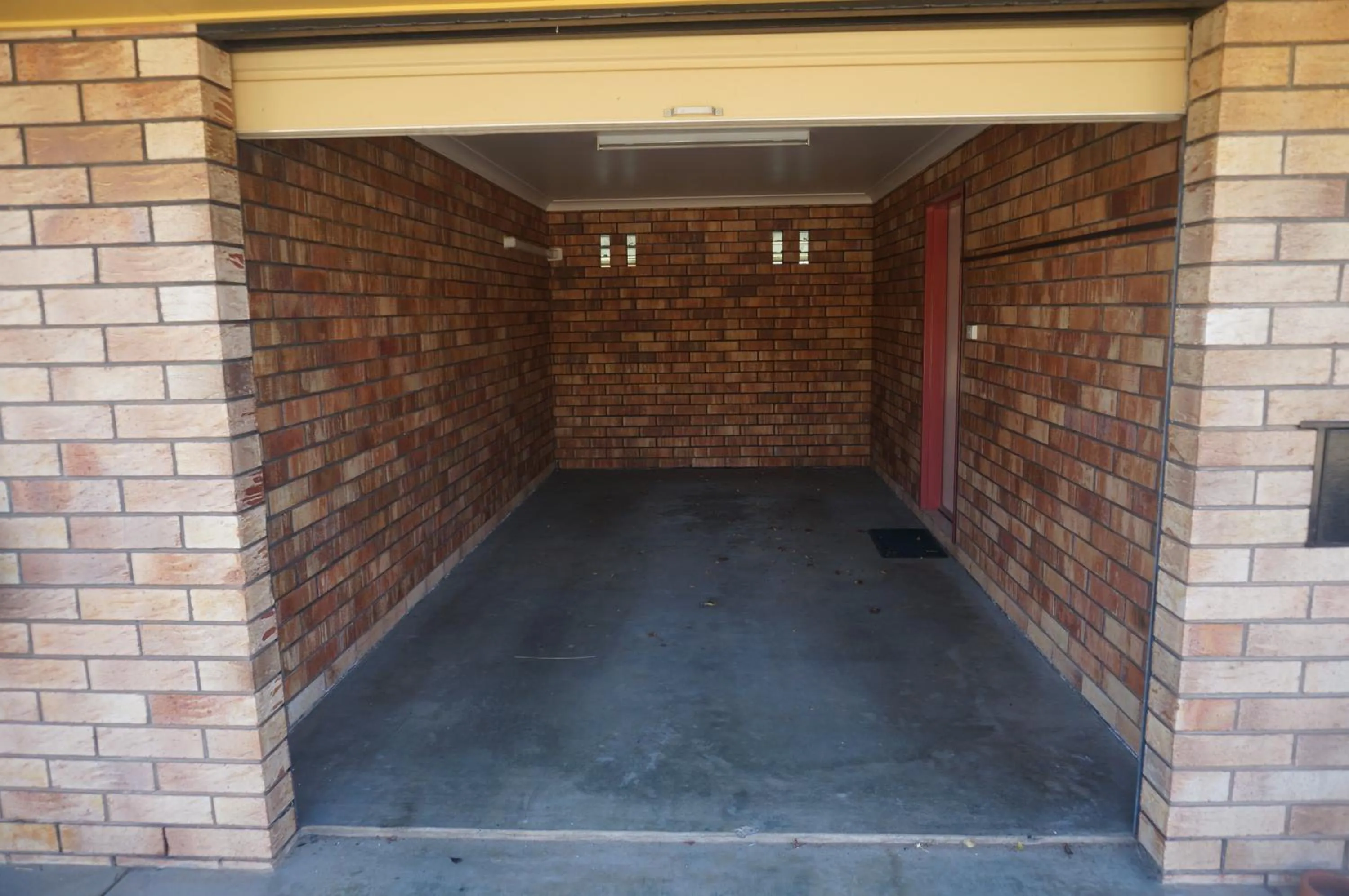 Area and facilities in Miles Outback Motel