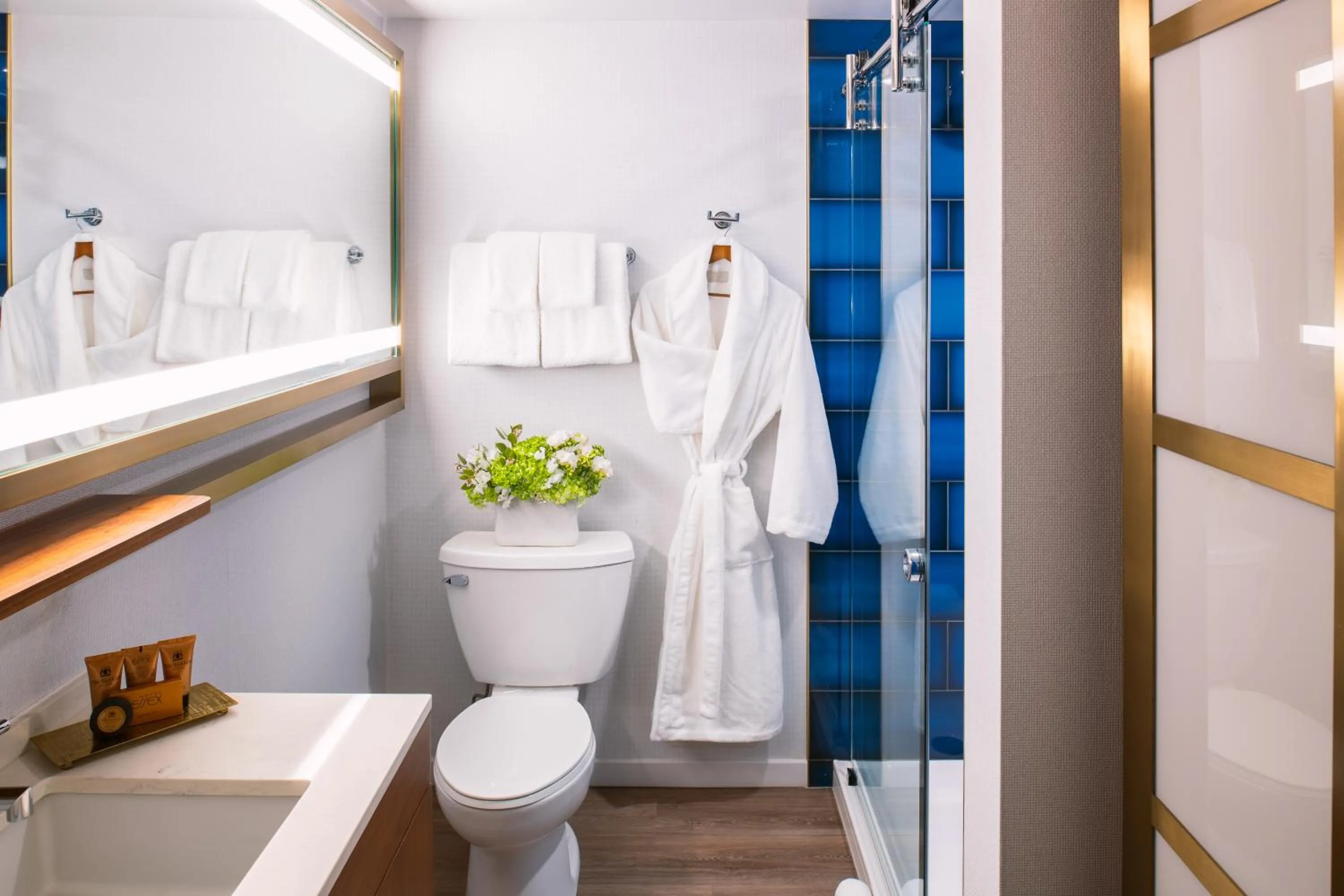 Bathroom in Le Meridien Essex Chicago