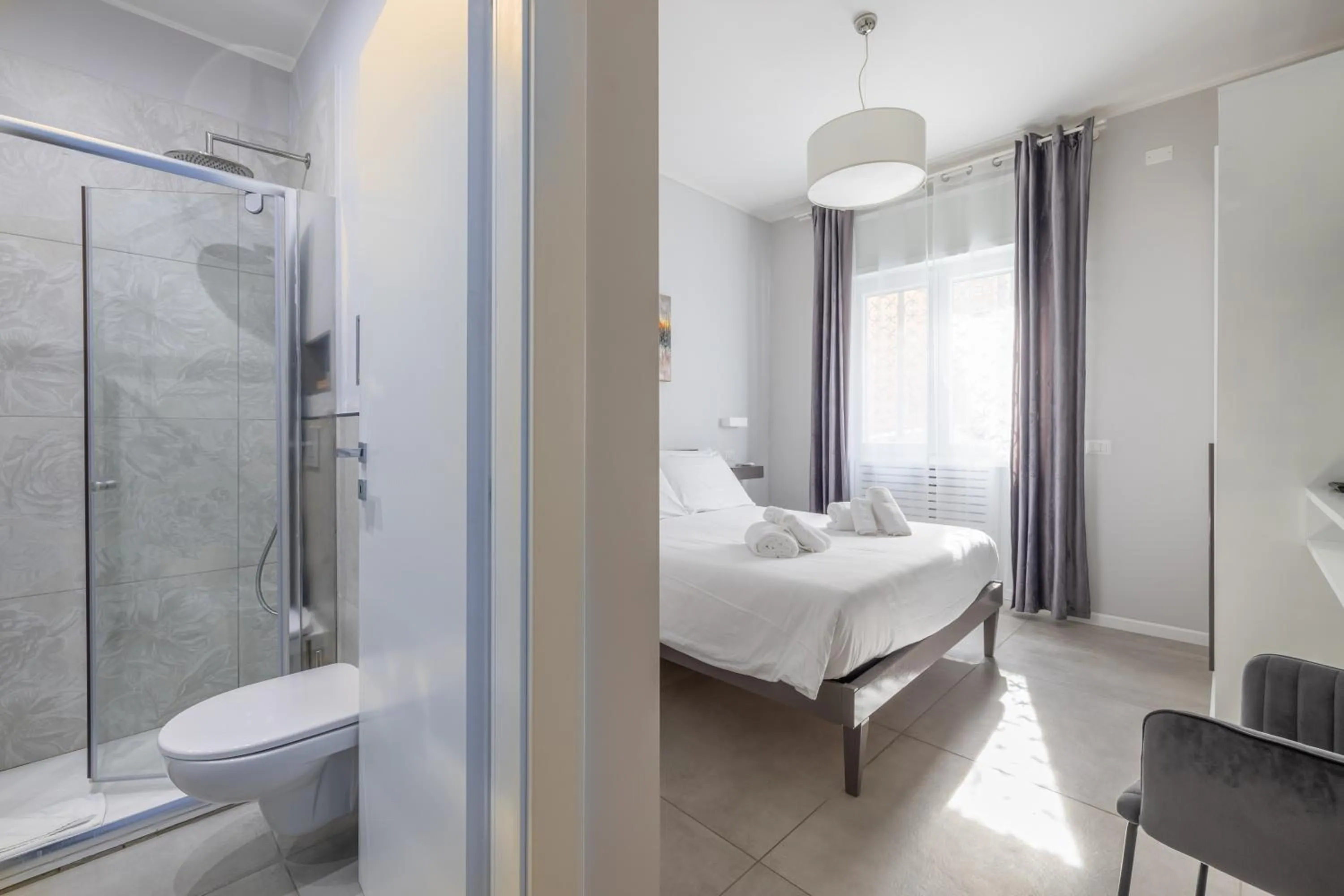 Photo of the whole room, Bed in Belli Suites Vatican Rome Guest House