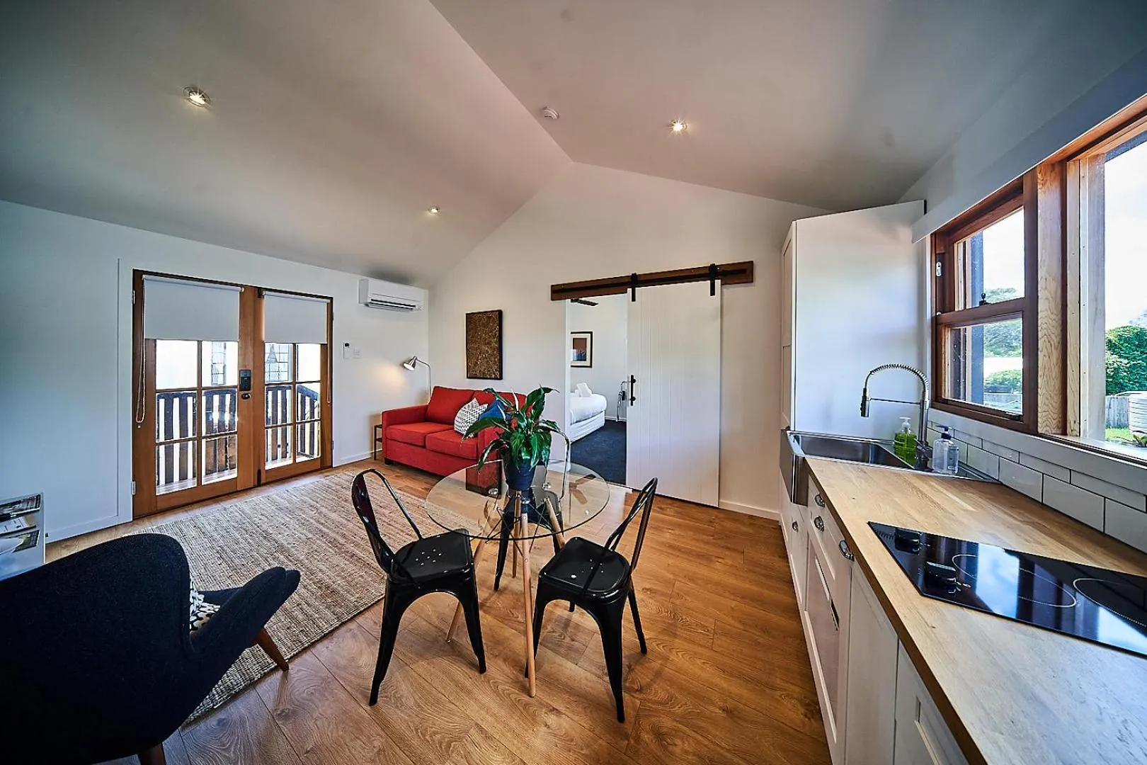 Kitchen or kitchenette in The Bronte Boutique Hotel