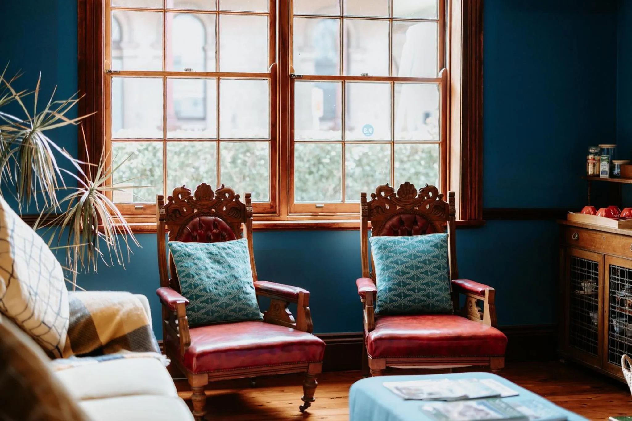 Living room in The Bronte Boutique Hotel