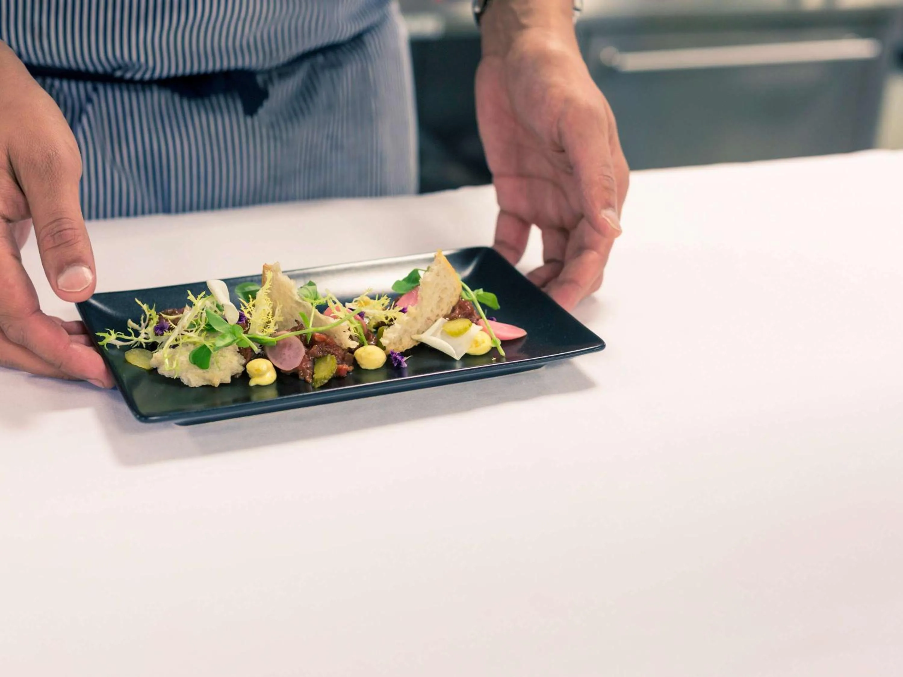 Restaurant/places to eat in Sunday Box Hill Burford Bridge Hotel