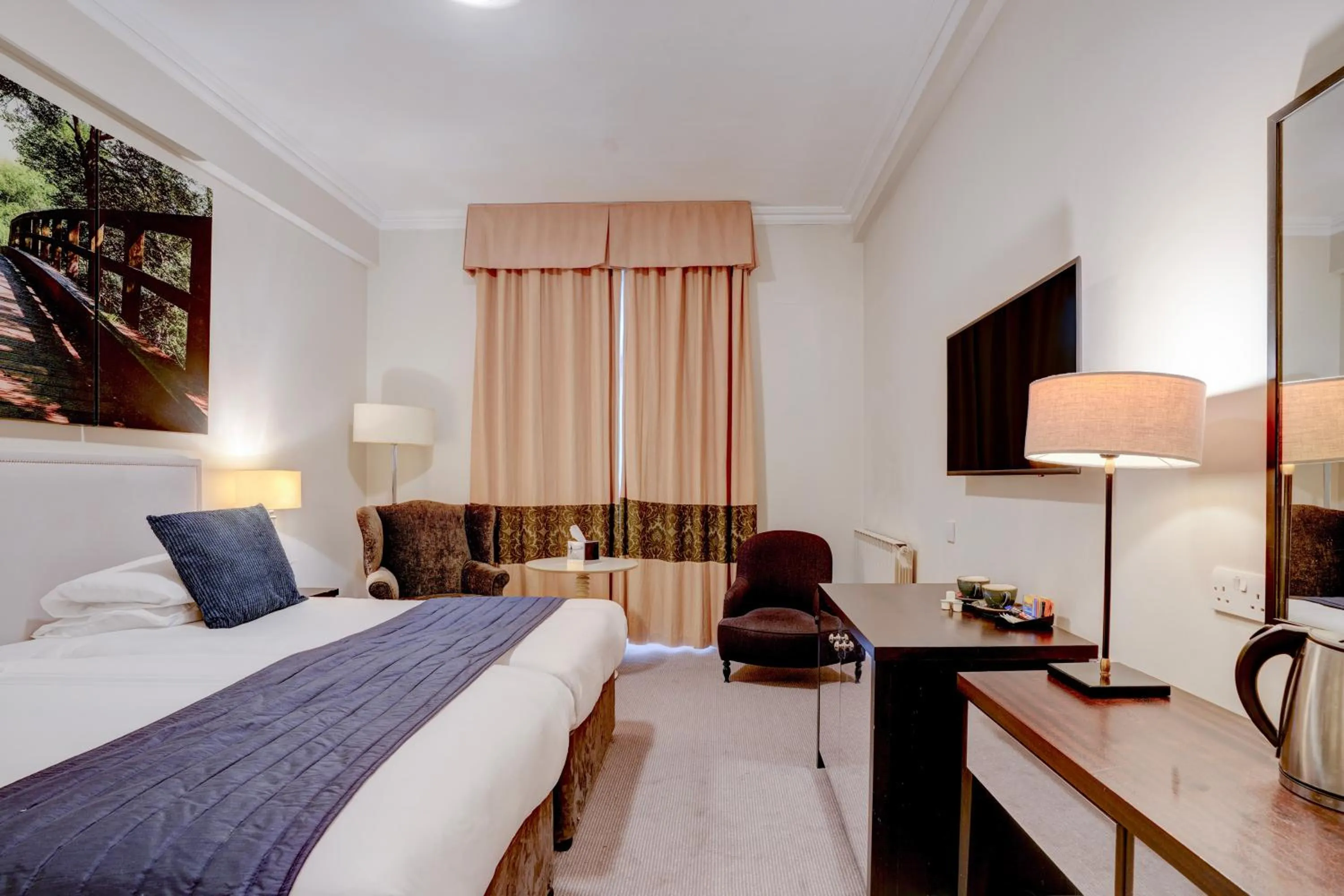 Bed in Sunday Box Hill Burford Bridge Hotel