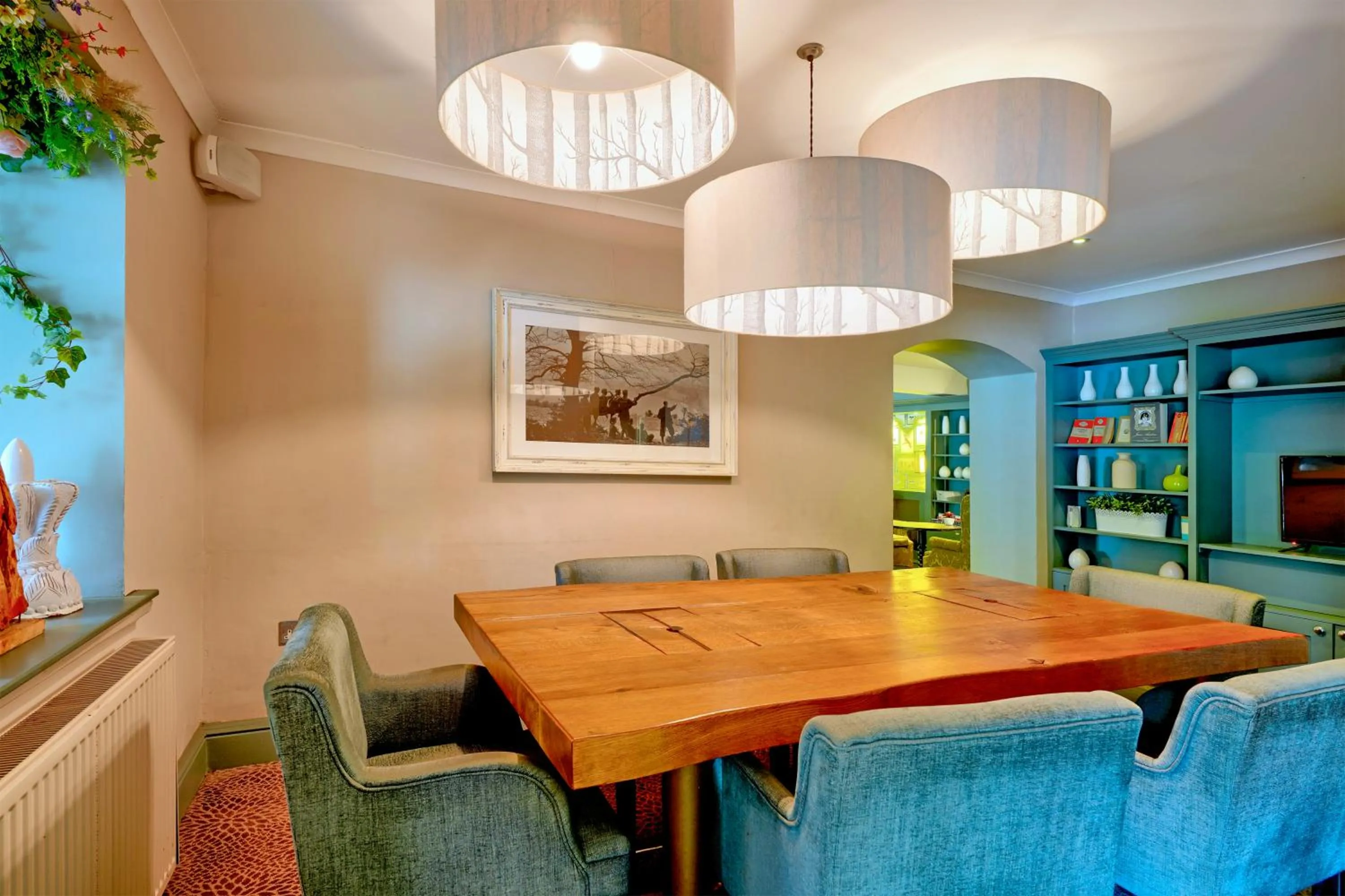 Sunday Box Hill Burford Bridge Hotel