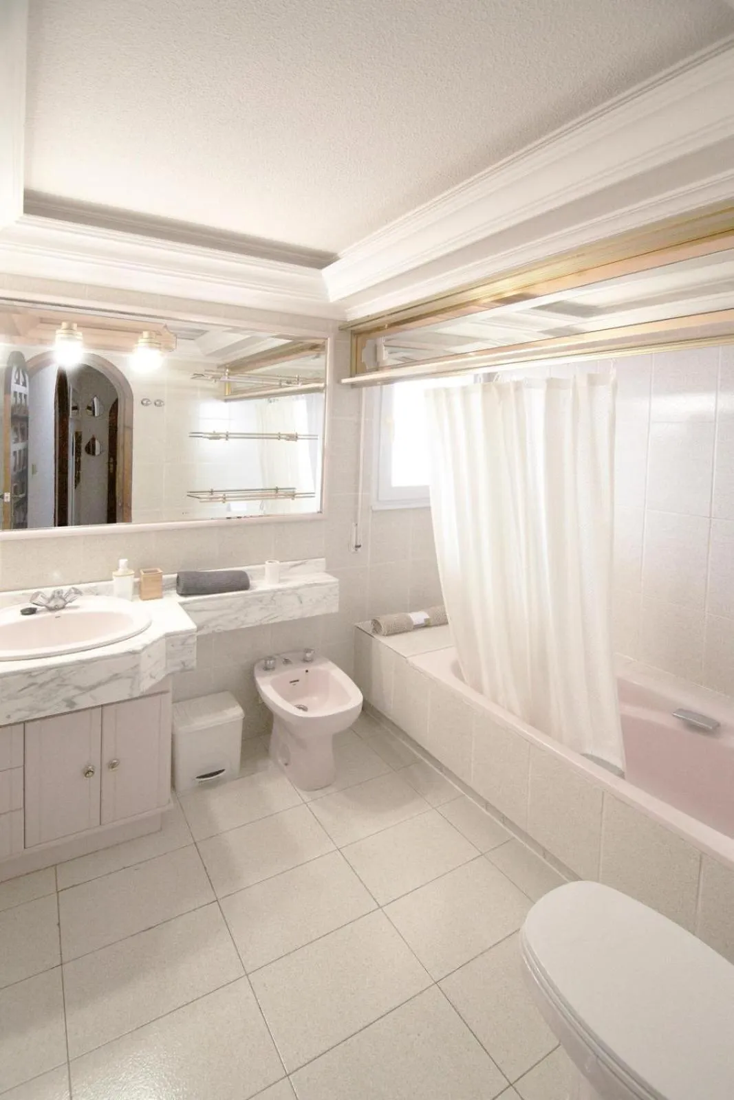 Bathroom in Ático Castillo de Mar