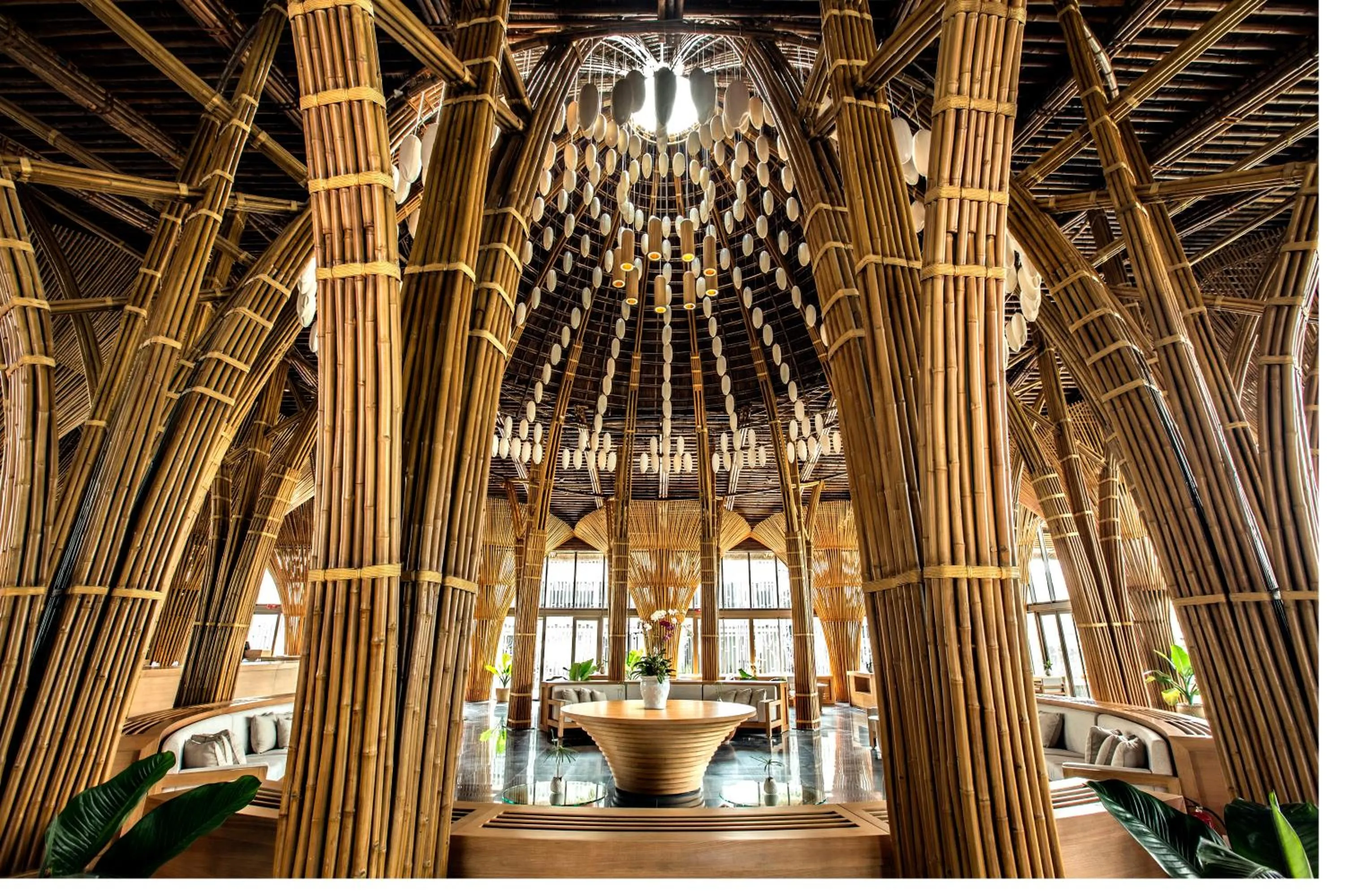 Restaurant/places to eat in Naman Retreat