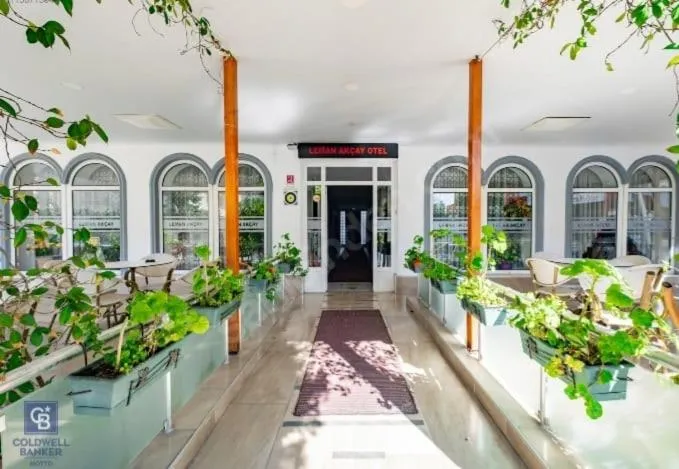 AKÇAY LEMAN OTEL