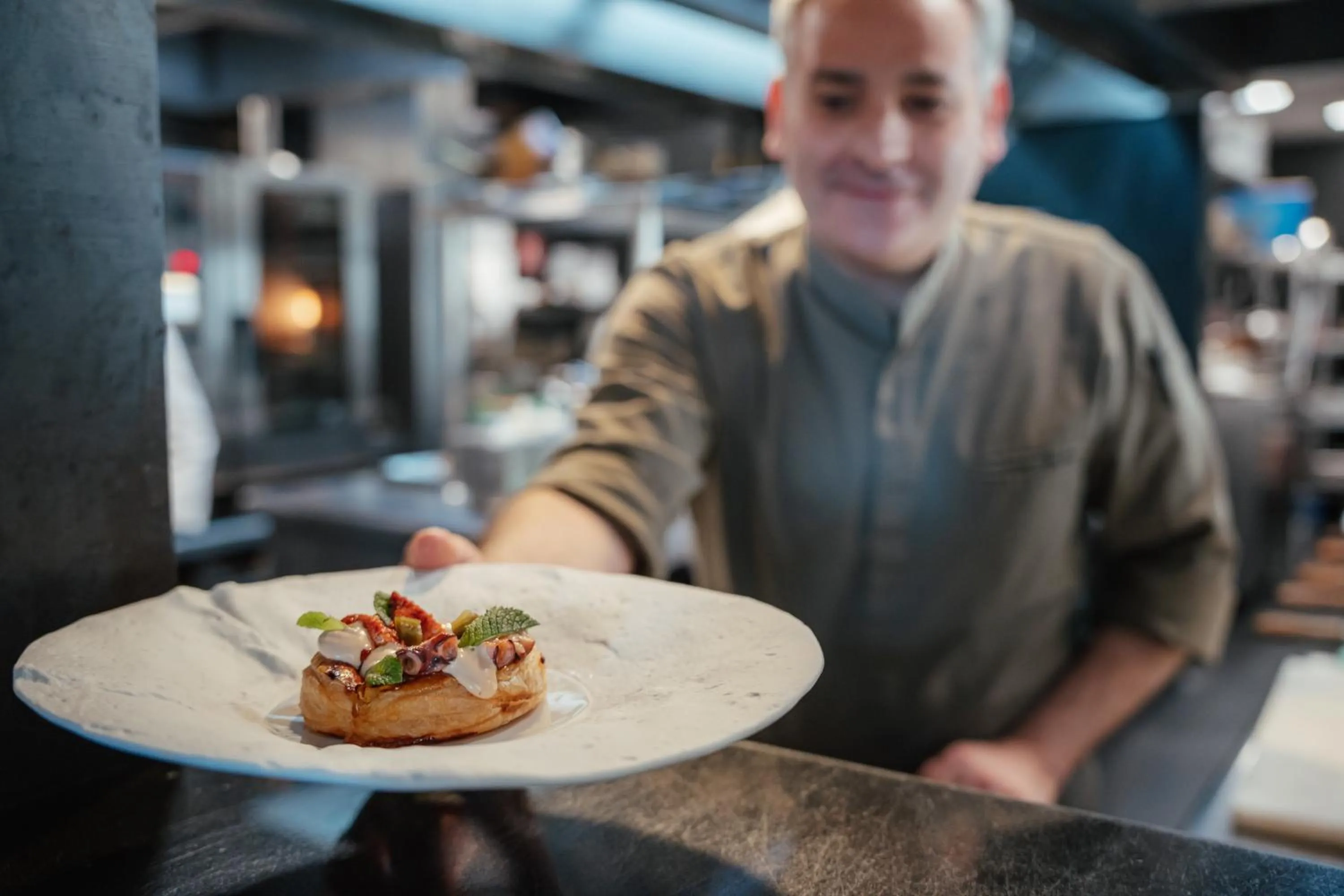 Restaurant/places to eat in Serras Barcelona