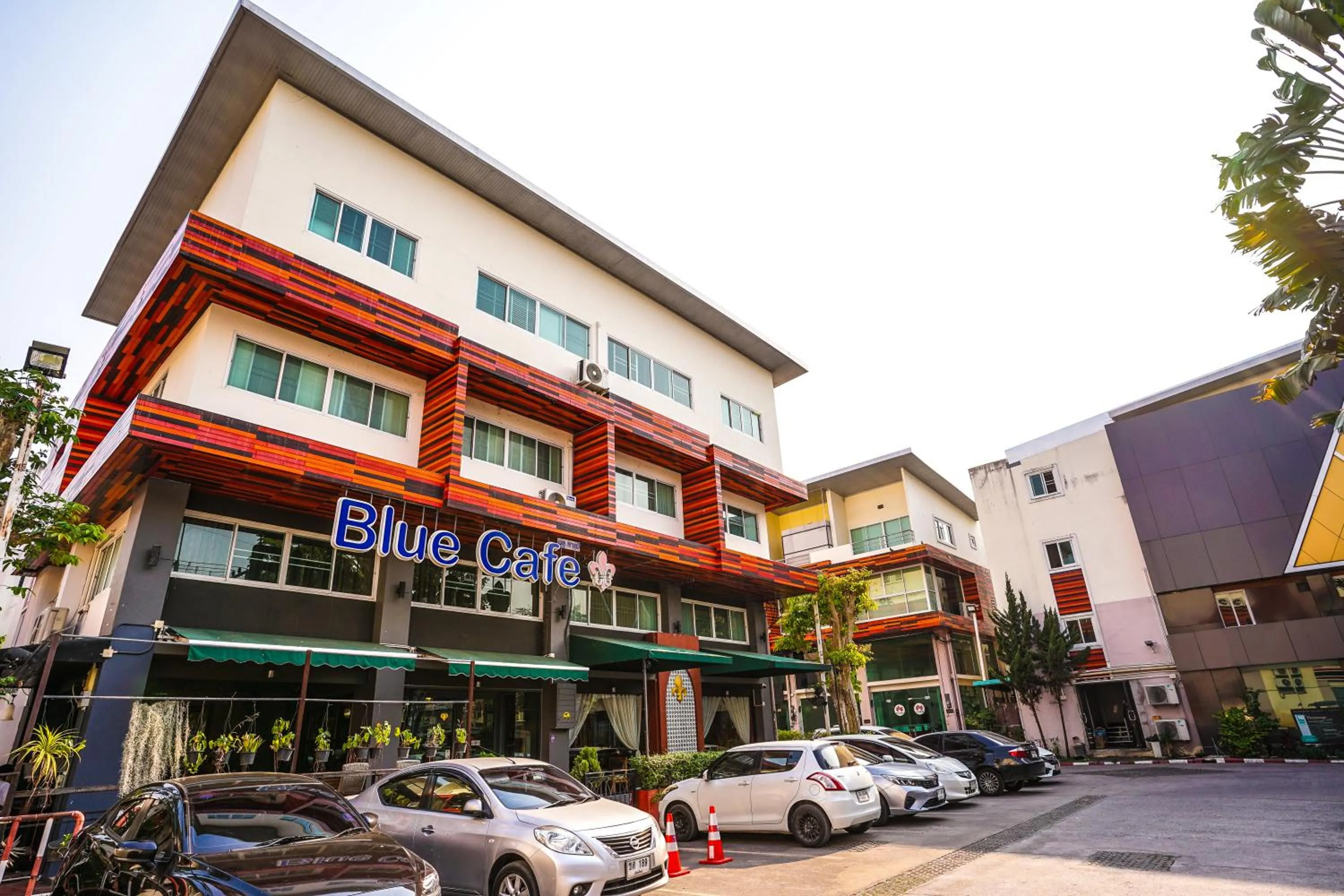 Property building in Blue cafe Apartments