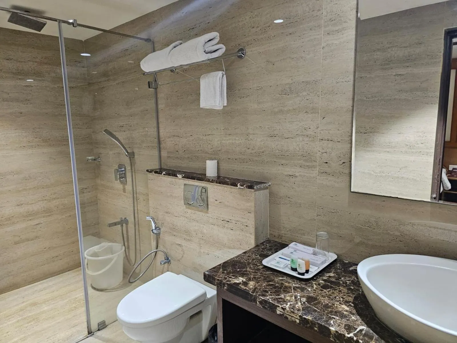 Shower in Mount Manor