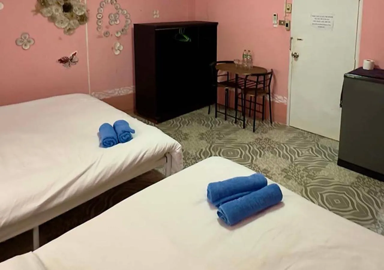 Bed in Sea View Jomtien Guest House