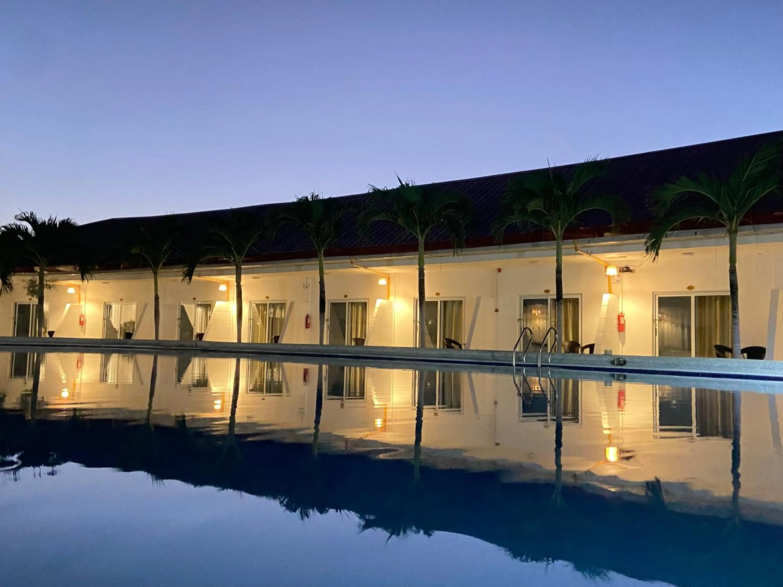 Night in Green Mango Resort