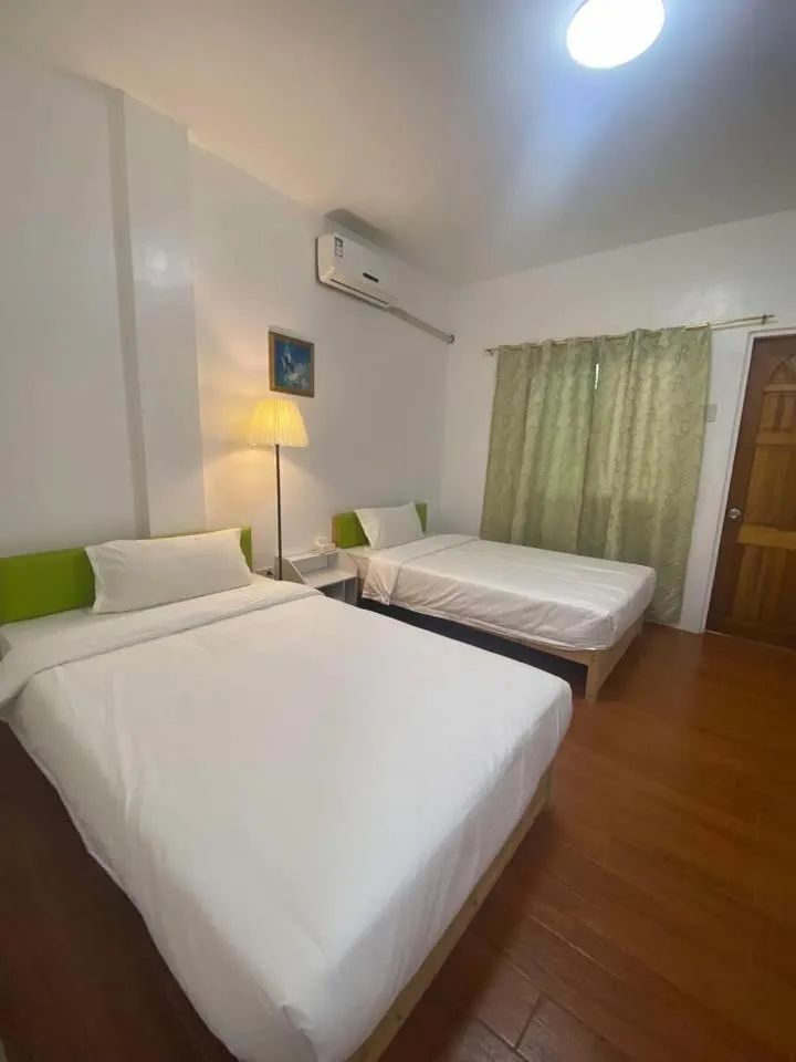 Bedroom, Bed in Green Mango Resort