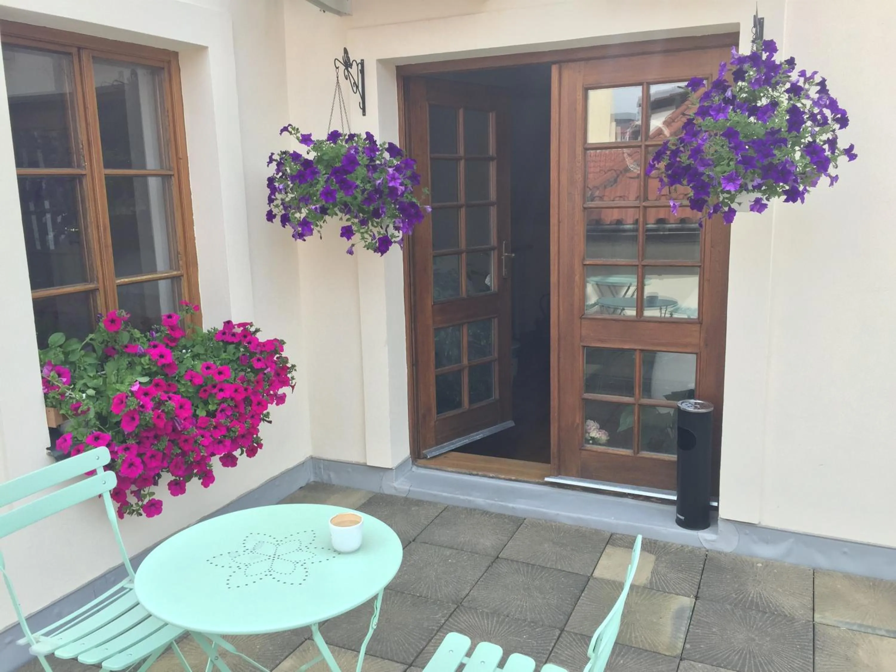 Patio in Old Town Boutique Apartments