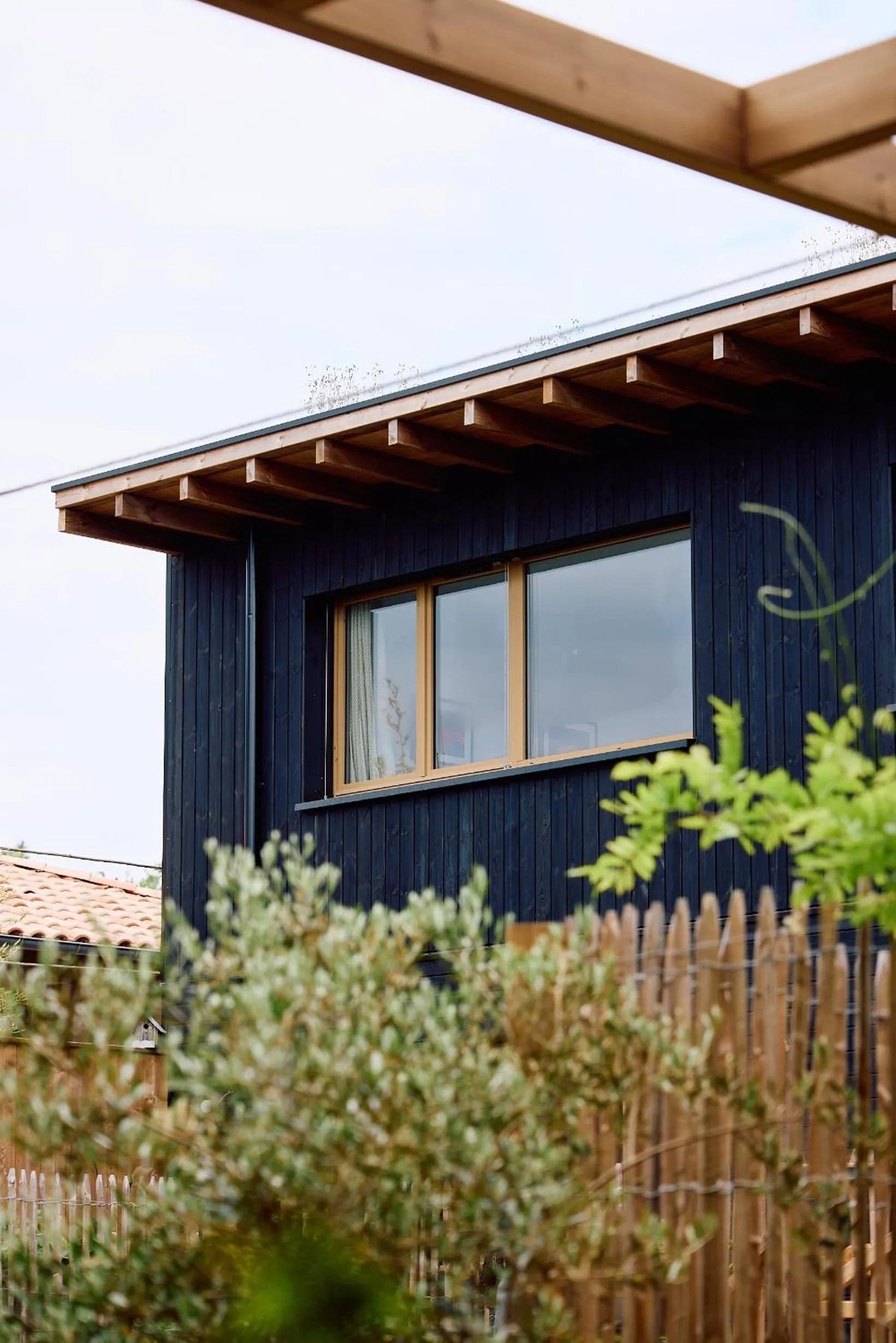 Facade/entrance in Kaze Océan, The Originals Relais