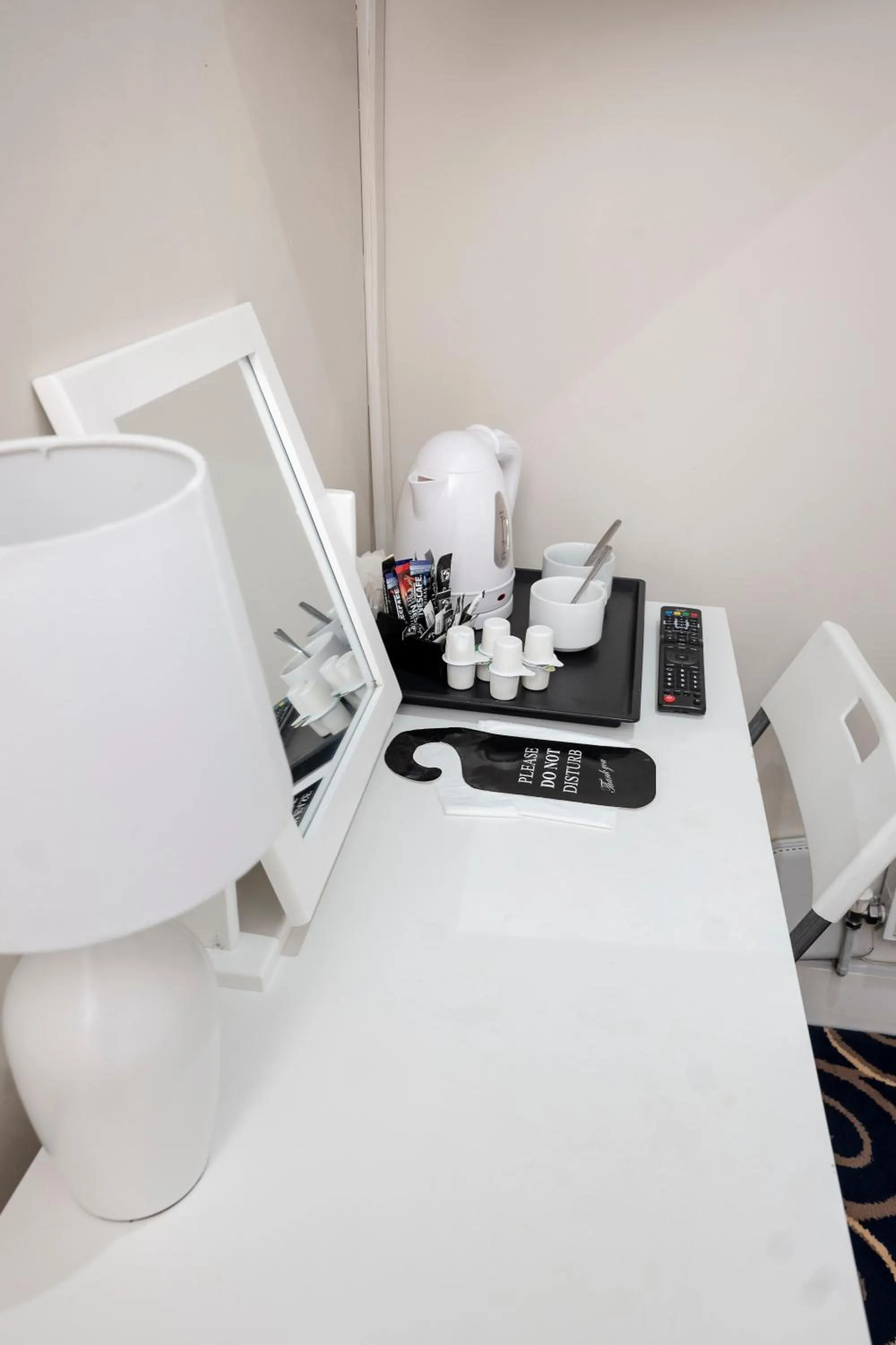 Bedroom in The R Inn Hotel