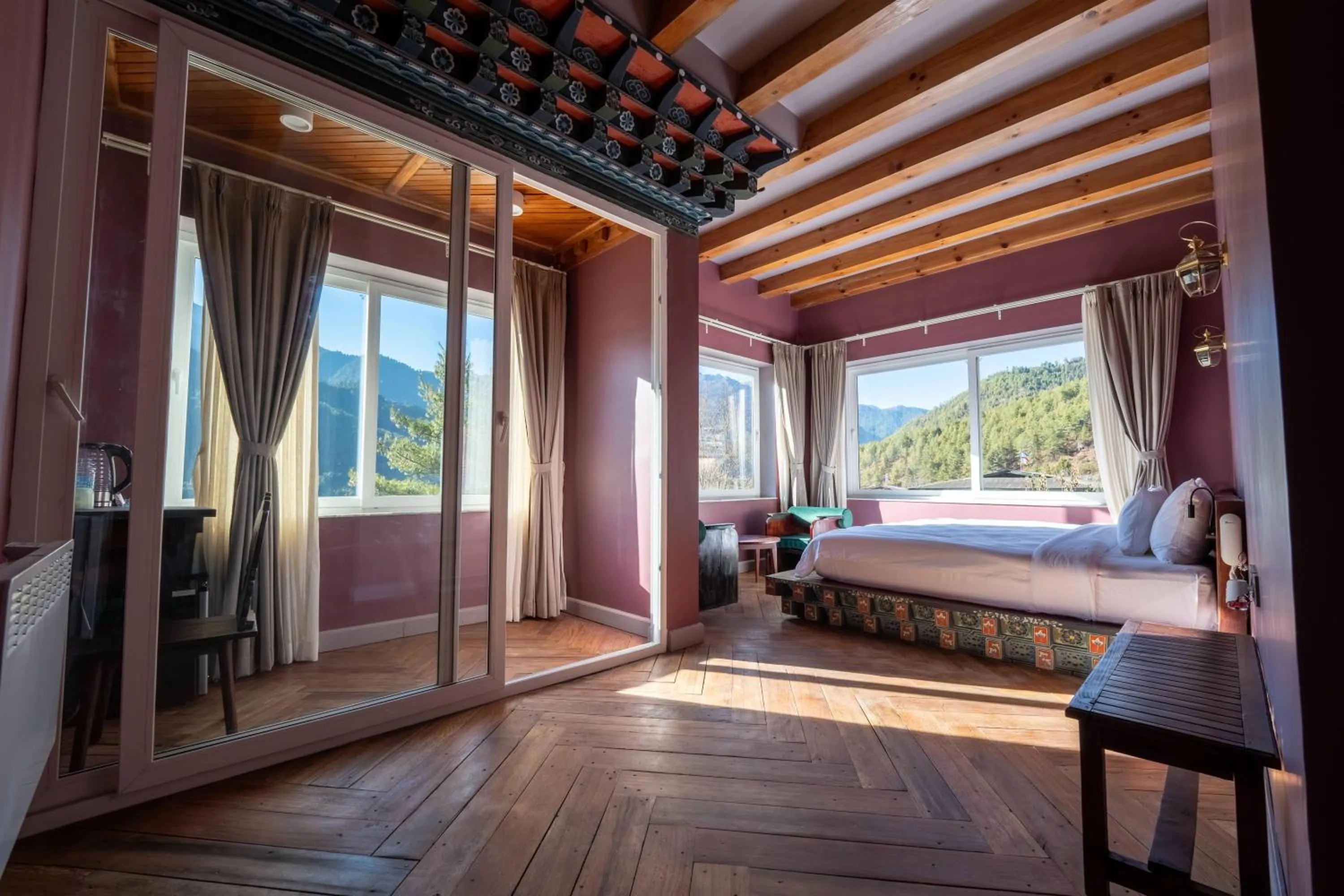 Bed in Taktsangri-La