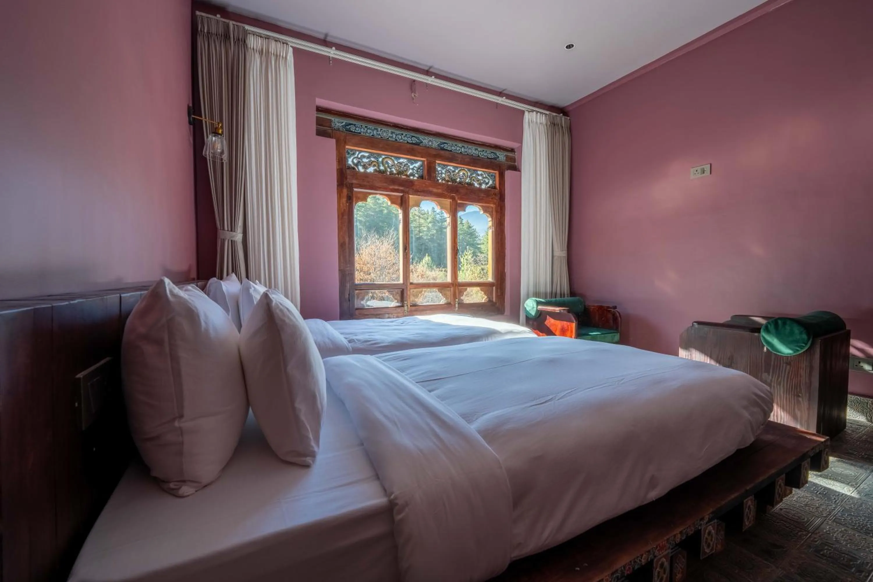 Bed in Taktsangri-La