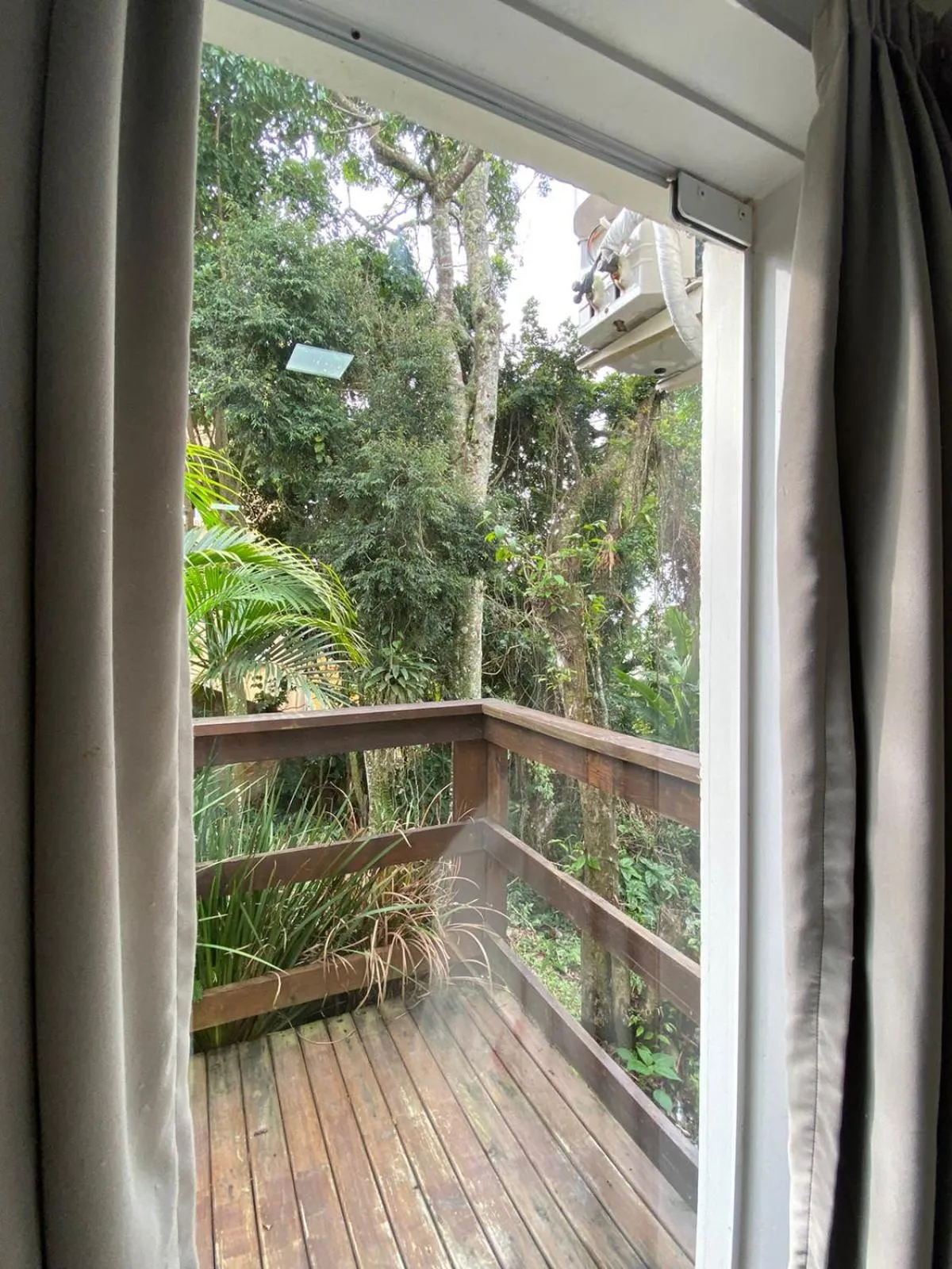 Natural landscape in Bombinhas Guest House