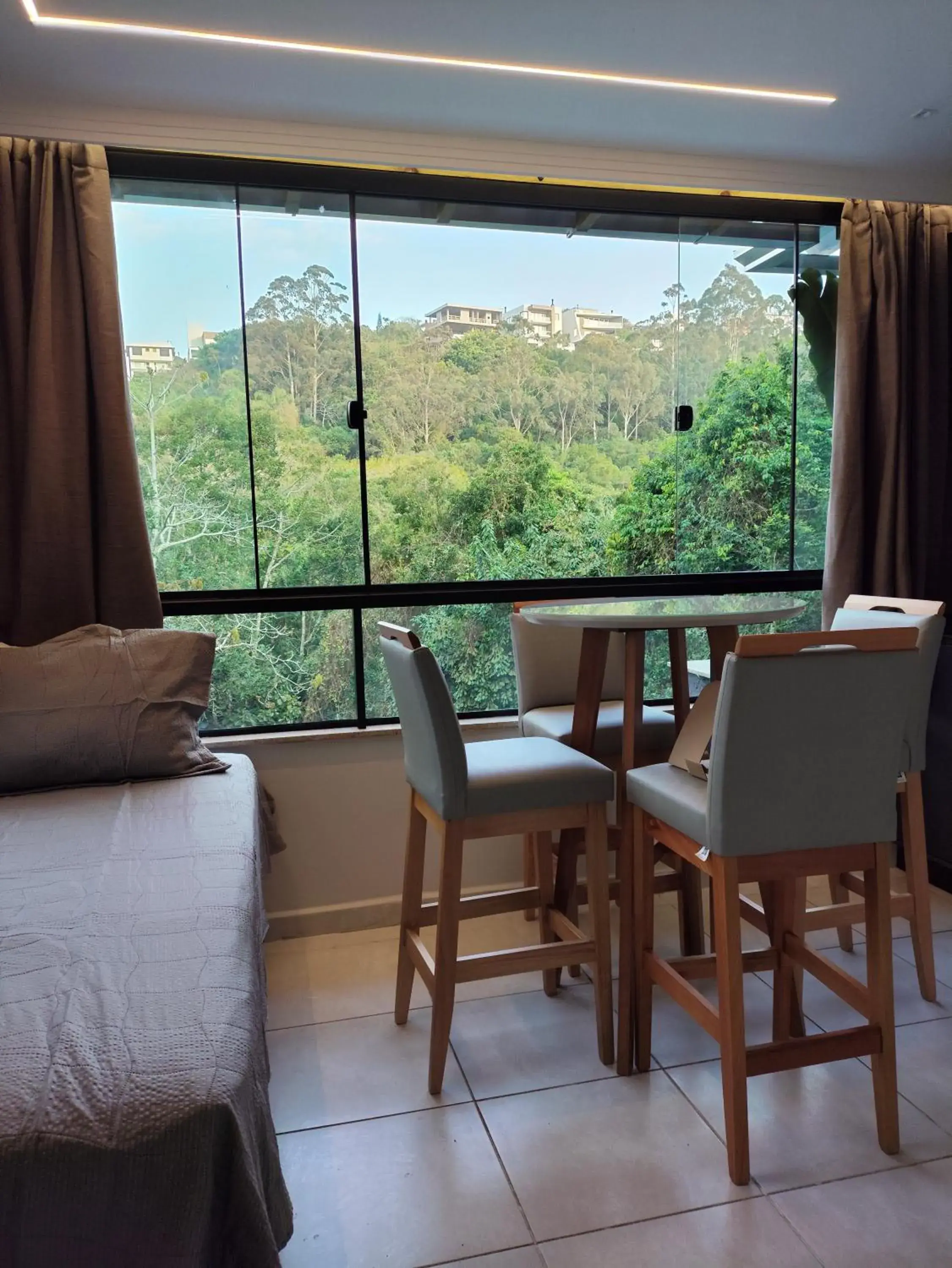 One-Bedroom Apartment with Spa Bath in Bombinhas Guest House One-Bedroom Apartment with Spa Bath in Bombinhas Guest House