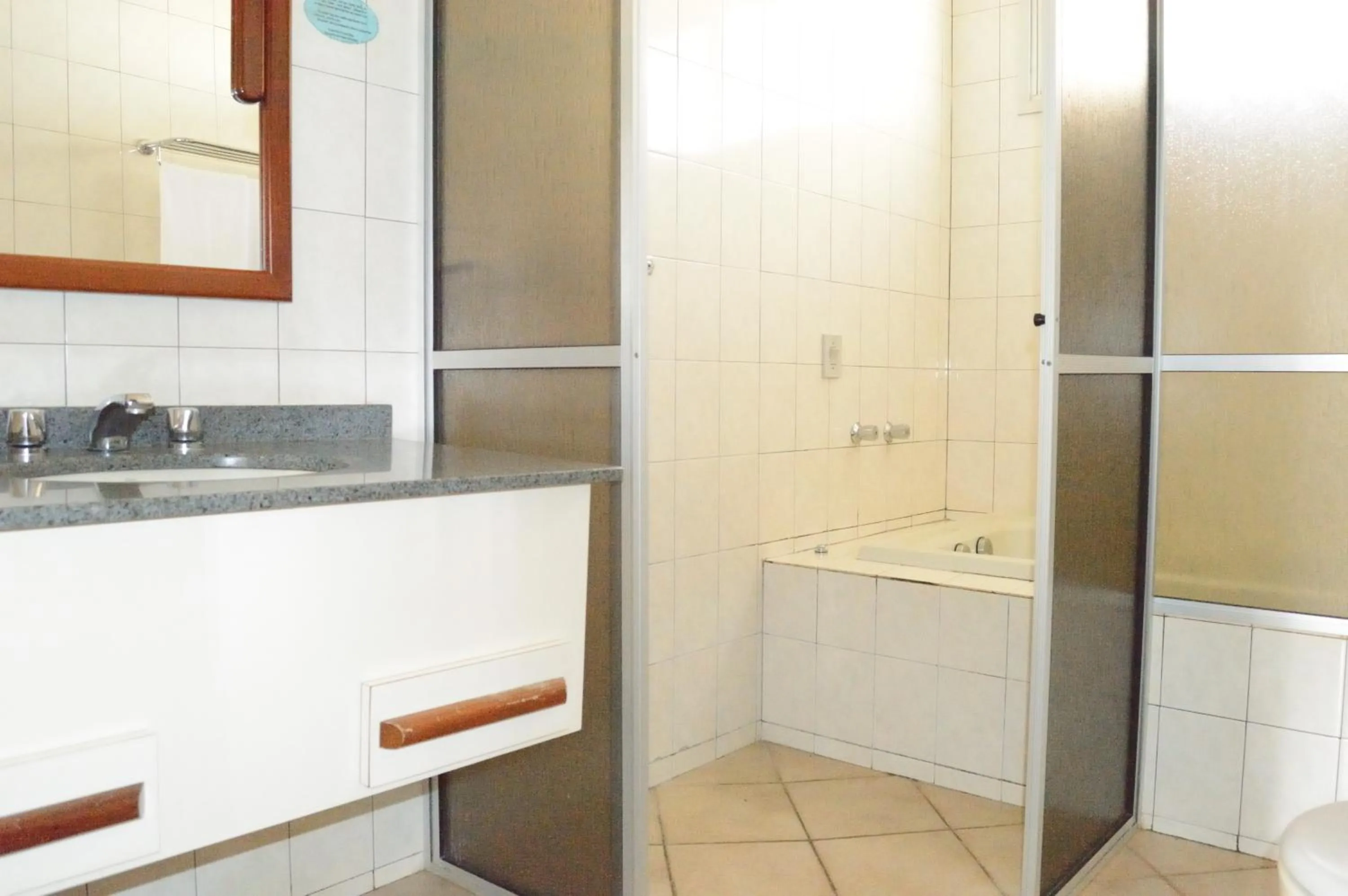 Bathroom in Hotel Lago das Pedras