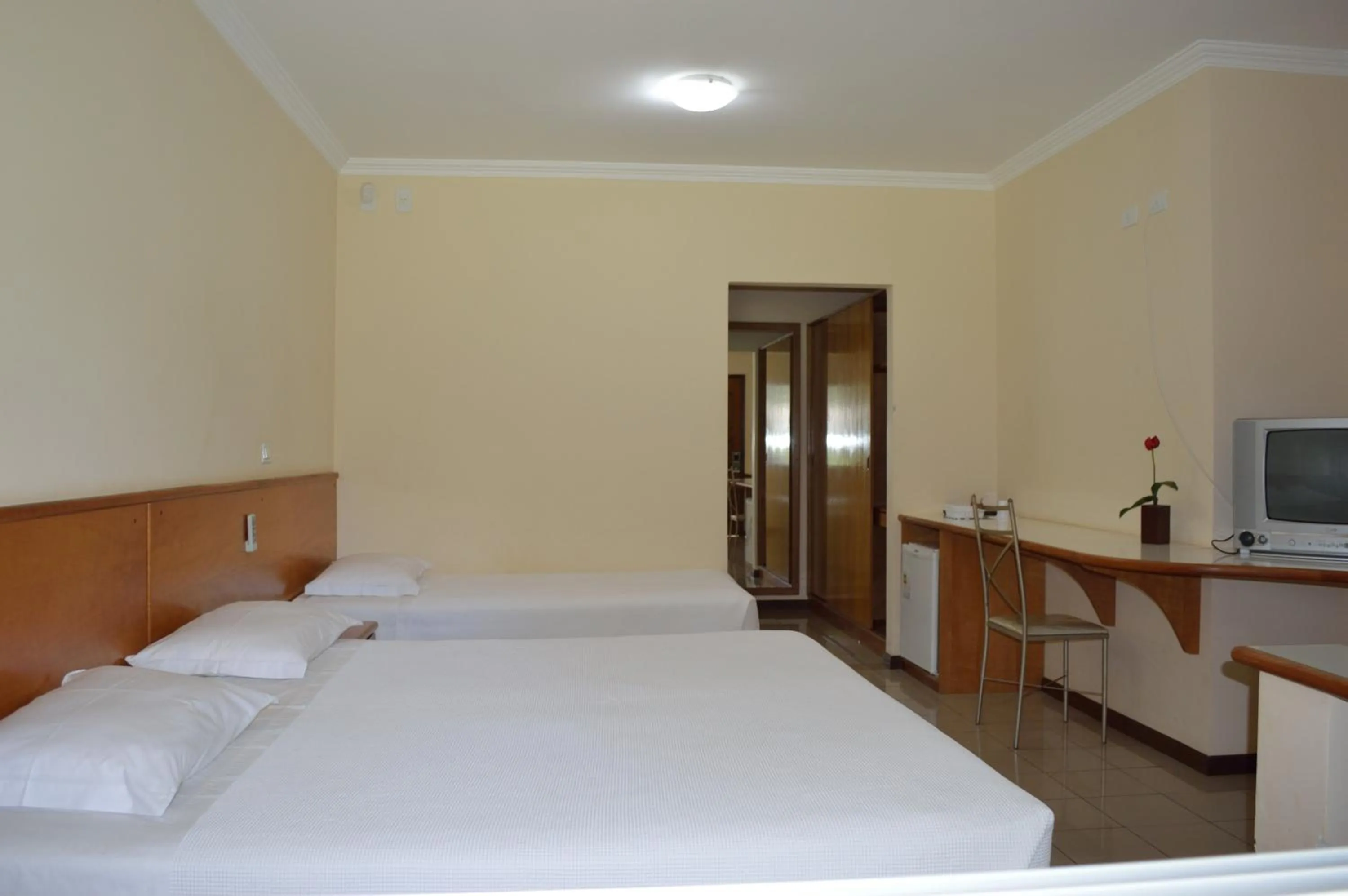 Photo of the whole room in Hotel Lago das Pedras