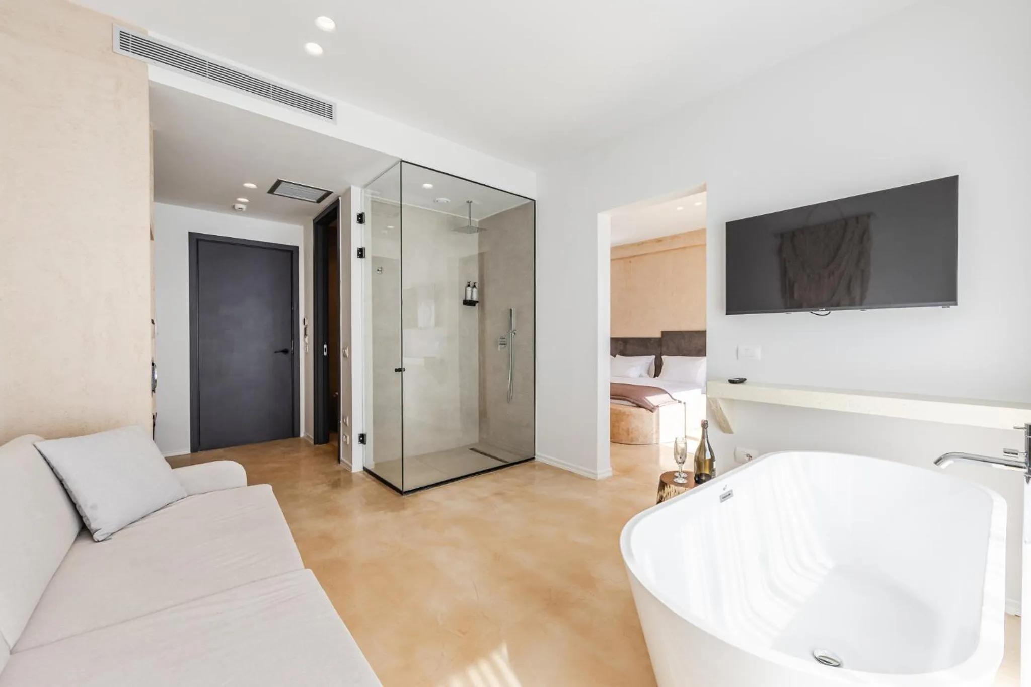 Living room, Bed in San Angelo Luxury Resort & Spa - Adults Only