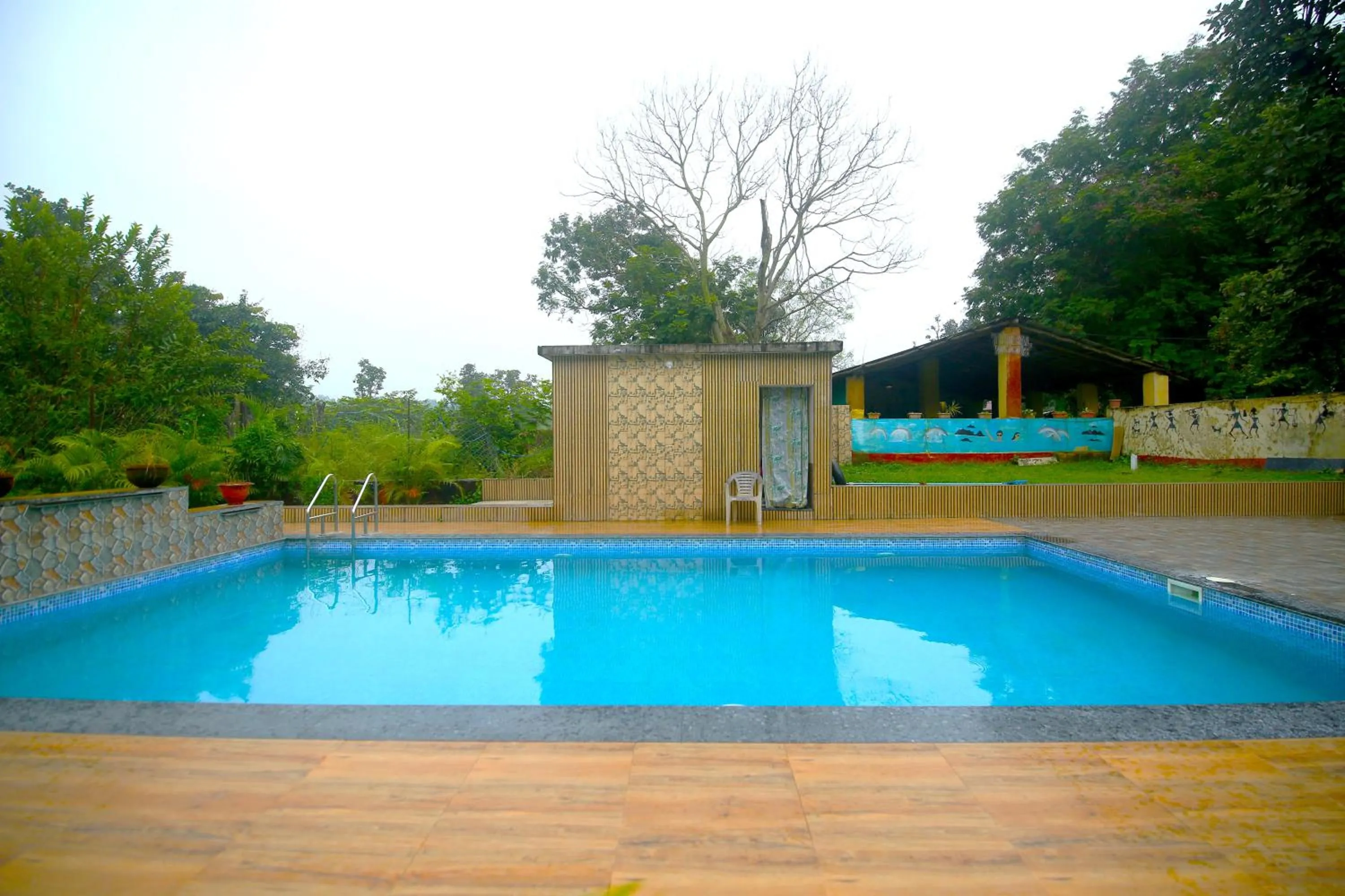 Swimming pool in Tribal Wood Resort