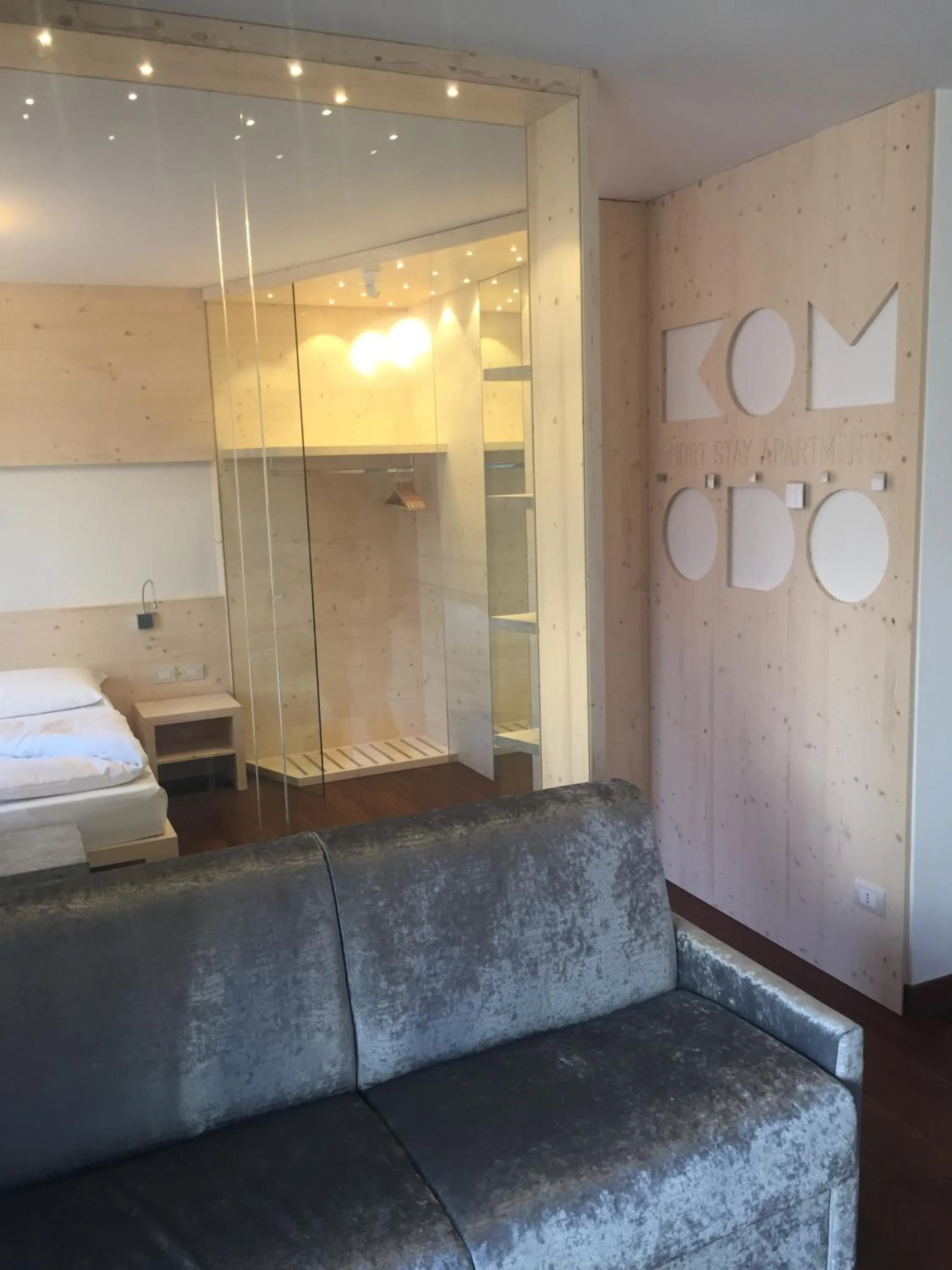 Decorative detail, Bed in Komodo short stay apartments