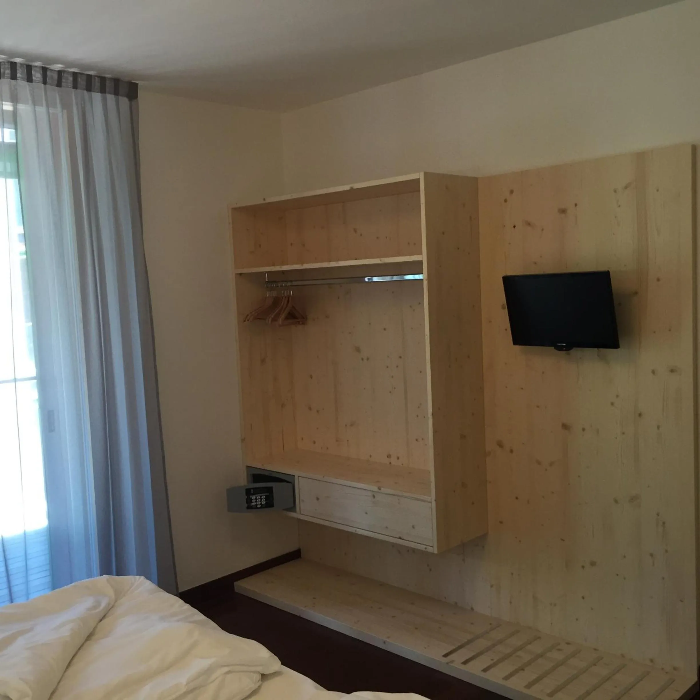 Decorative detail, Bed in Komodo short stay apartments