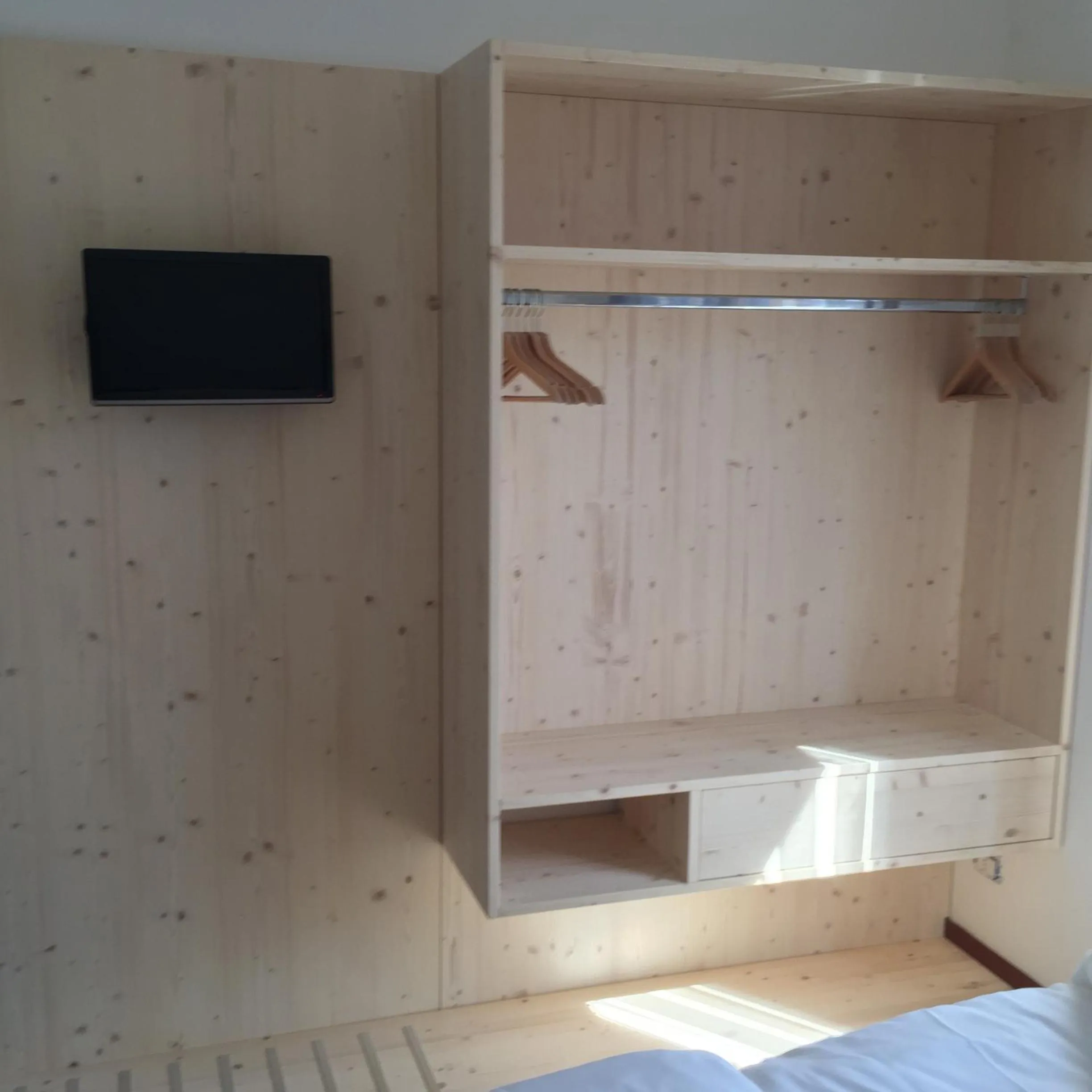 Decorative detail, Bed in Komodo short stay apartments