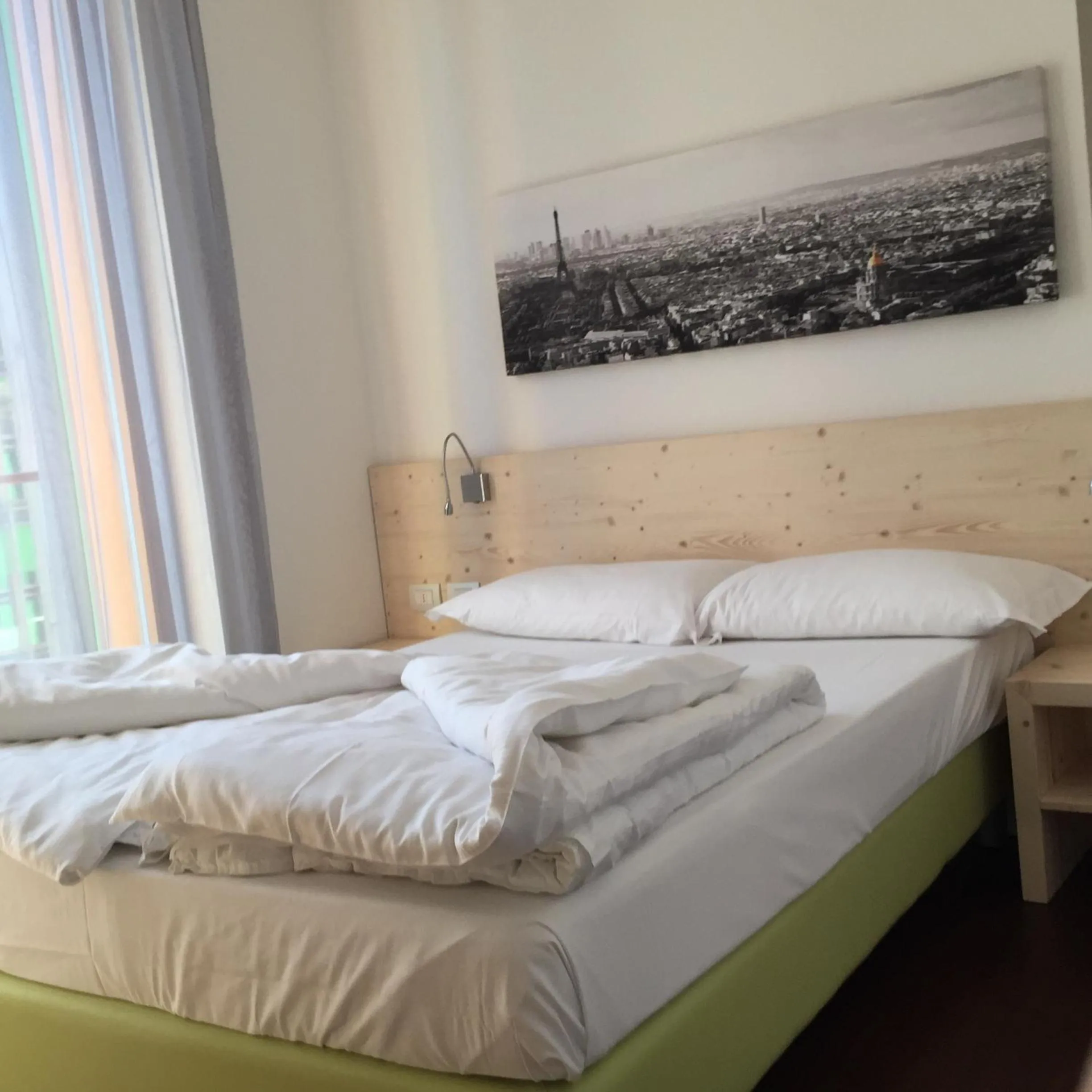 Photo of the whole room, Bed in Komodo short stay apartments