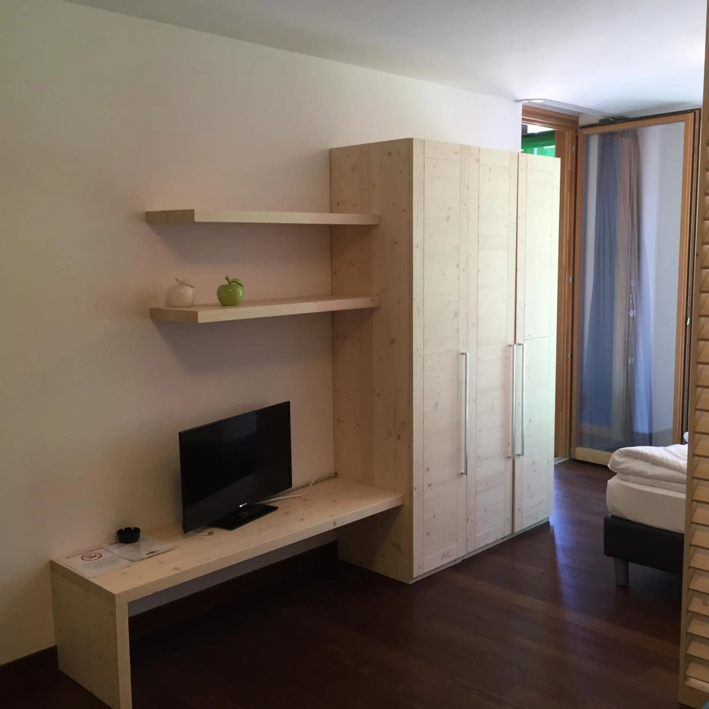 Decorative detail in Komodo short stay apartments