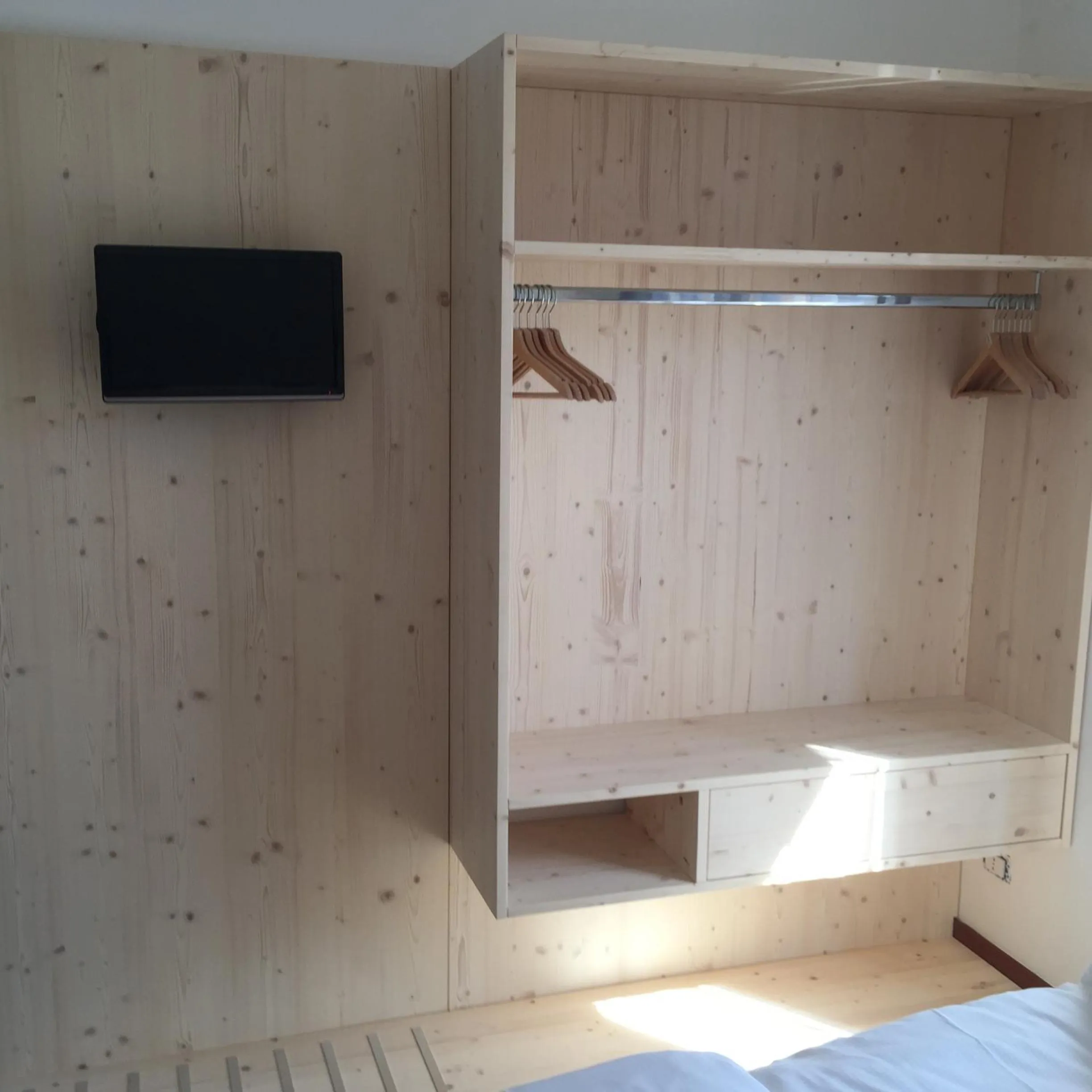 Decorative detail, Bed in Komodo short stay apartments