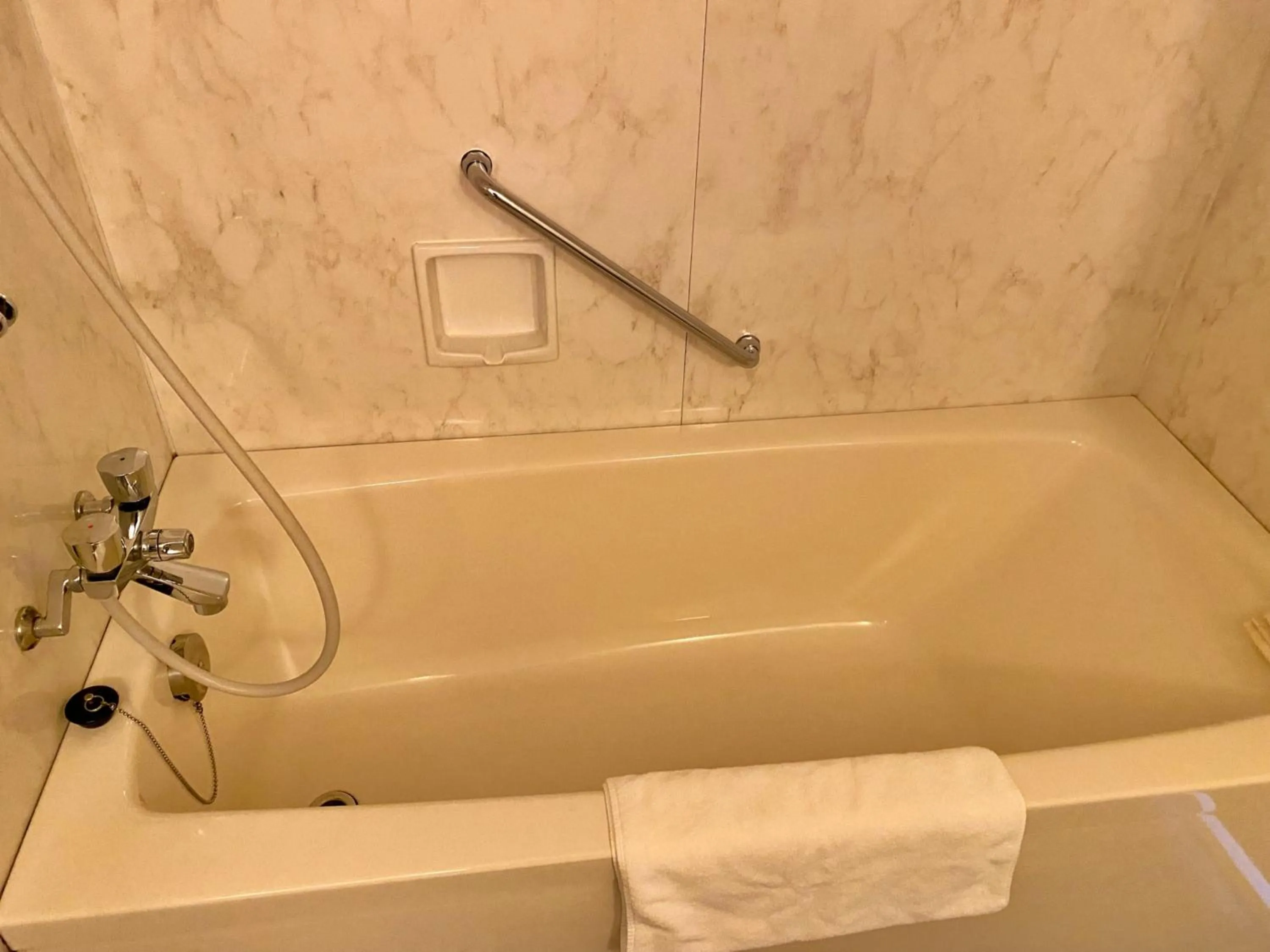 Shower in Restaurant & Hotel Traumerei