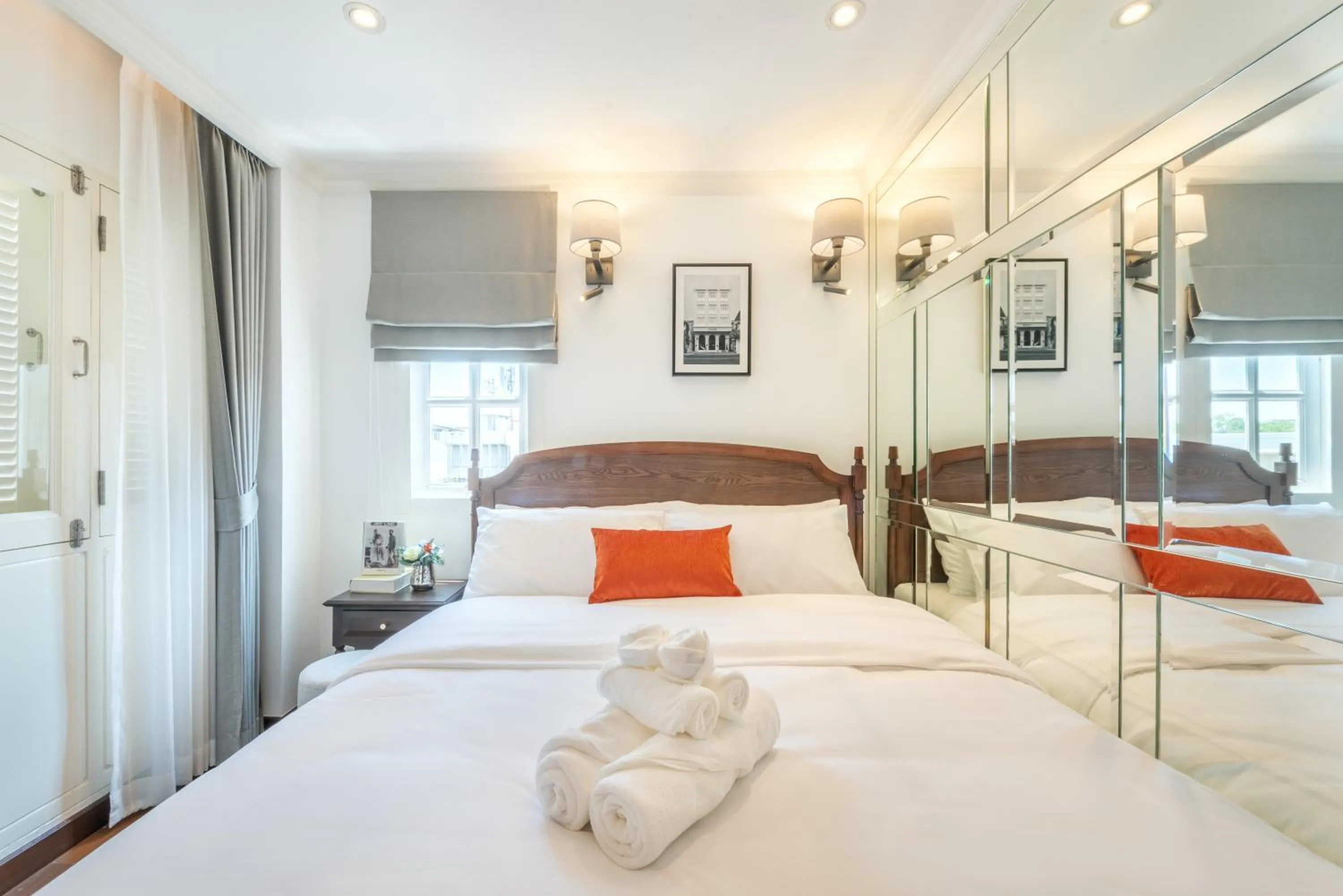 Bed in Cherie Bangkok Boutique Hotel