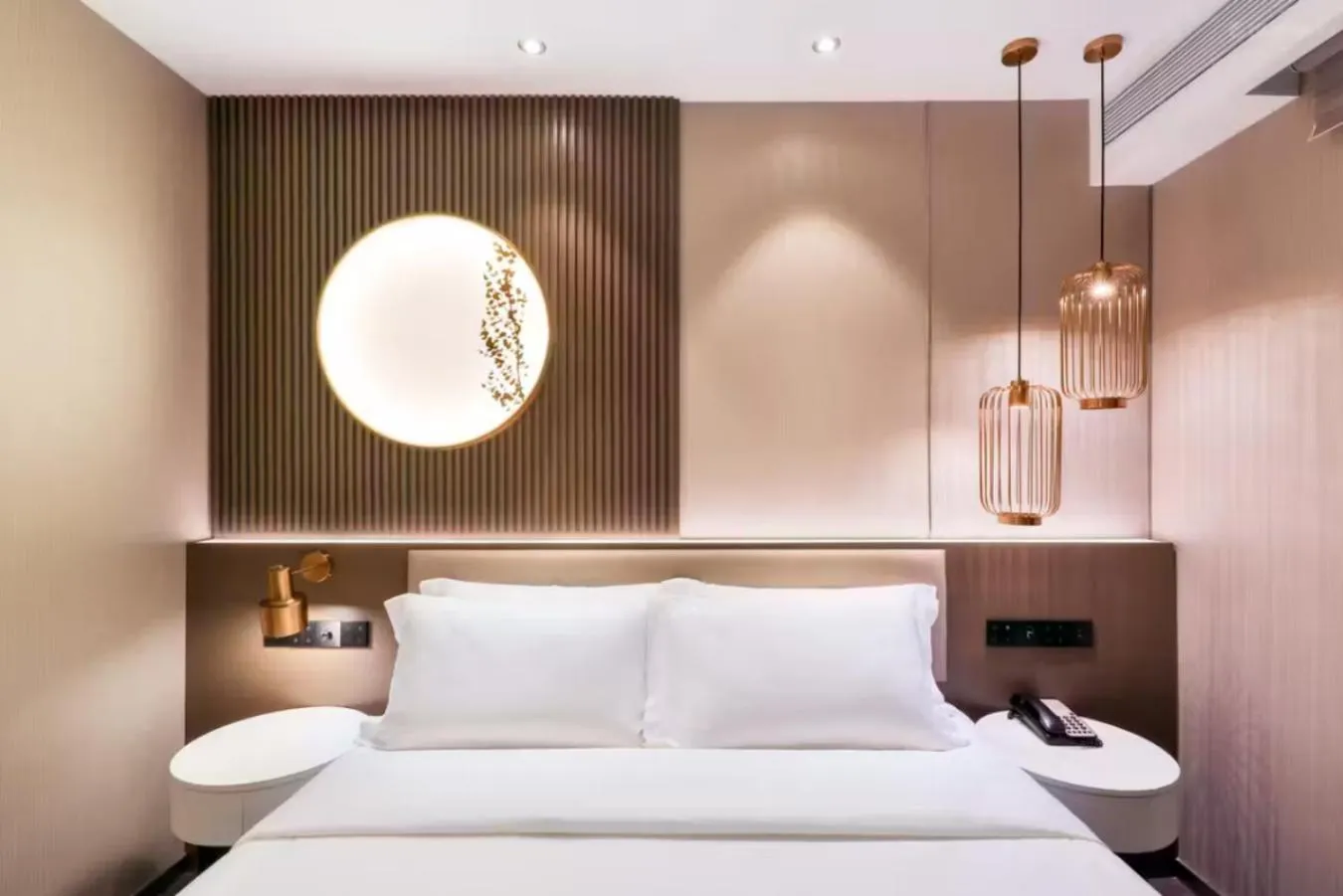 Bed in Crystal Orange Hotel - Shanghai The Bund Jinling East Road