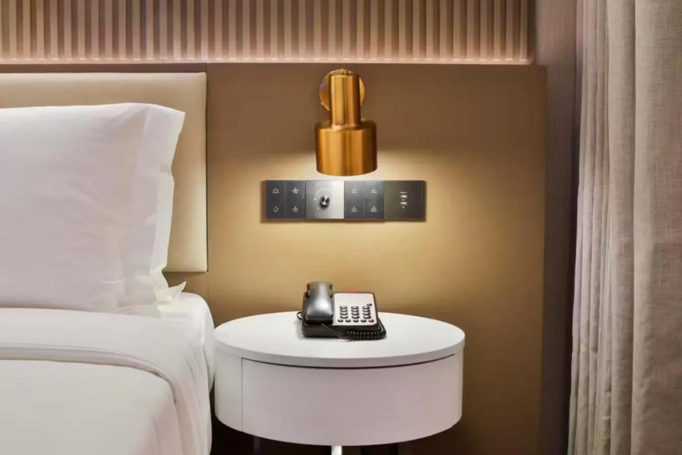 Bedroom, Bed in Crystal Orange Hotel - Shanghai The Bund Jinling East Road