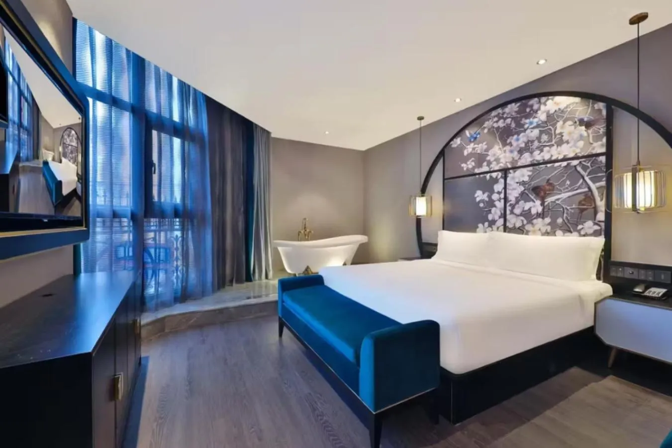 Bedroom, Bed in Crystal Orange Hotel - Shanghai The Bund Jinling East Road