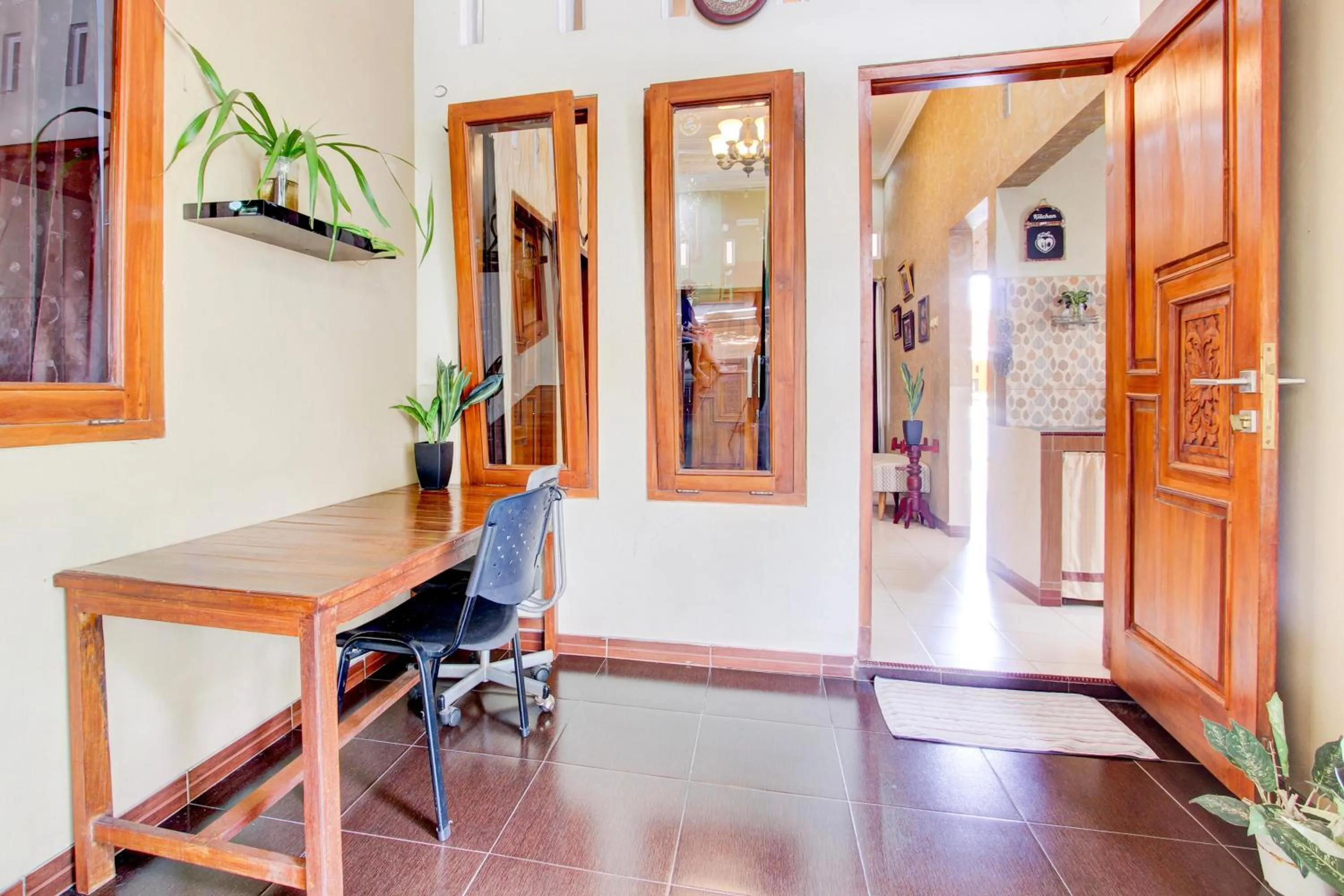 Lobby or reception in Hotel O Homestay Koe Syariah