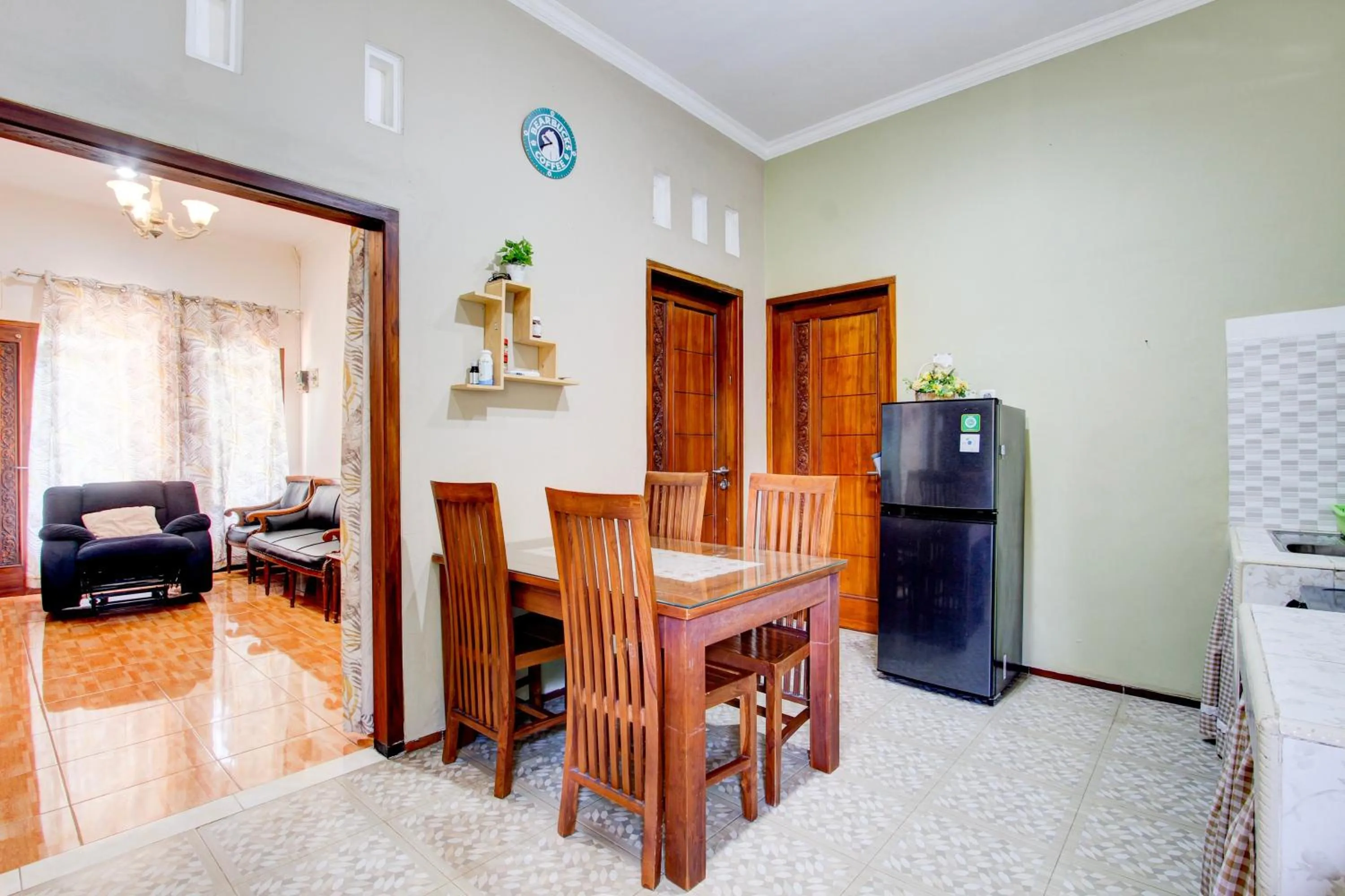 Lobby or reception in Hotel O Homestay Koe Syariah