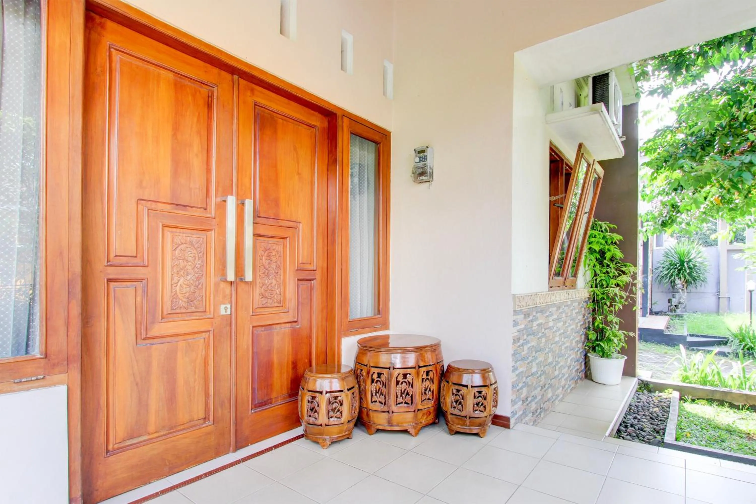 Lobby or reception in Hotel O Homestay Koe Syariah