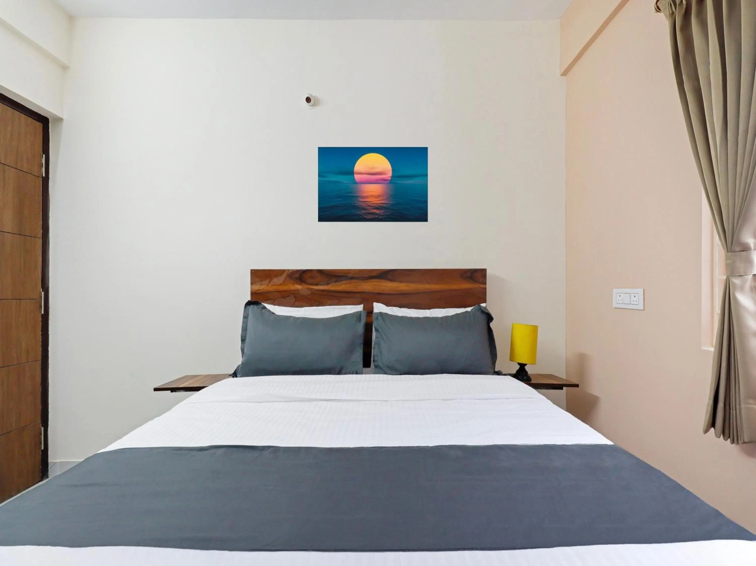 Bedroom, Bed in Super Townhouse Bellandur Near Embassy Tech Village