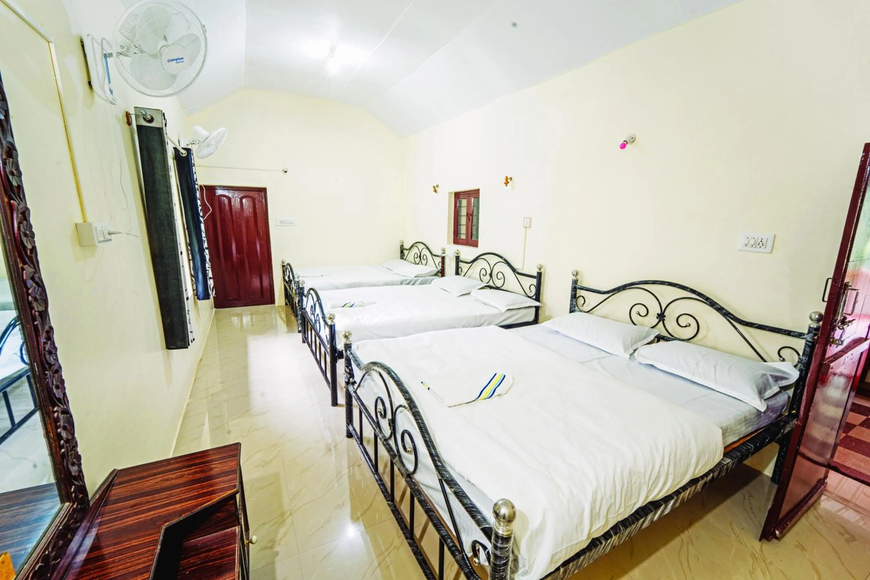 Bedroom, Bed in Enso Luxury Stays