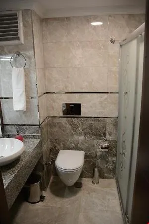 Shower in Hotel Avci