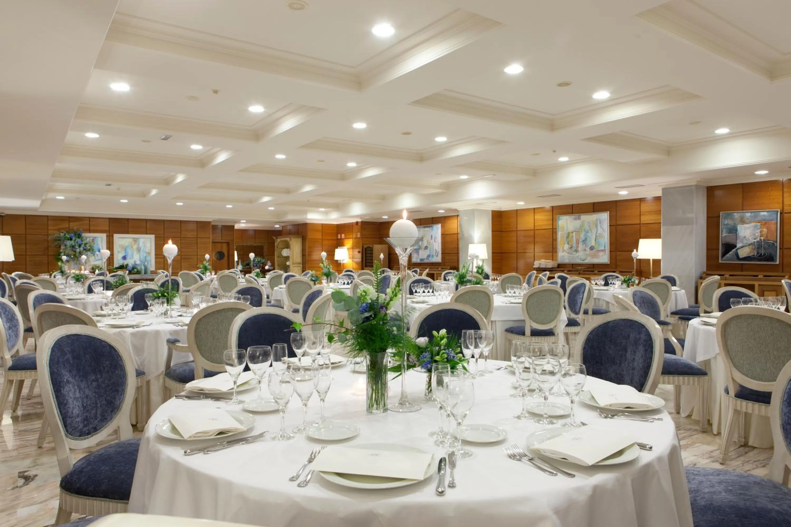 Restaurant/places to eat in Hotel Carlos I Silgar