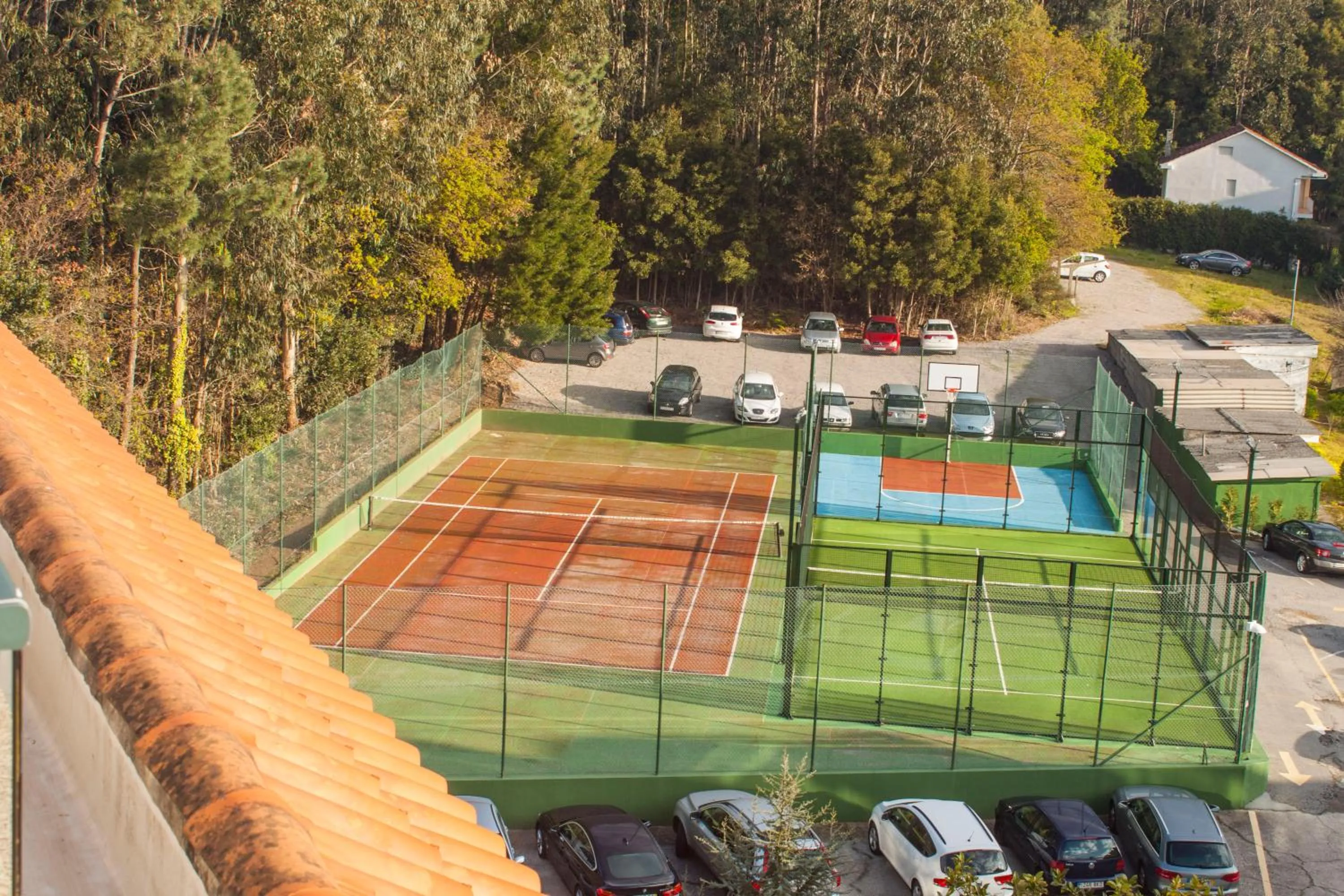 Tennis court in Hotel Carlos I Silgar