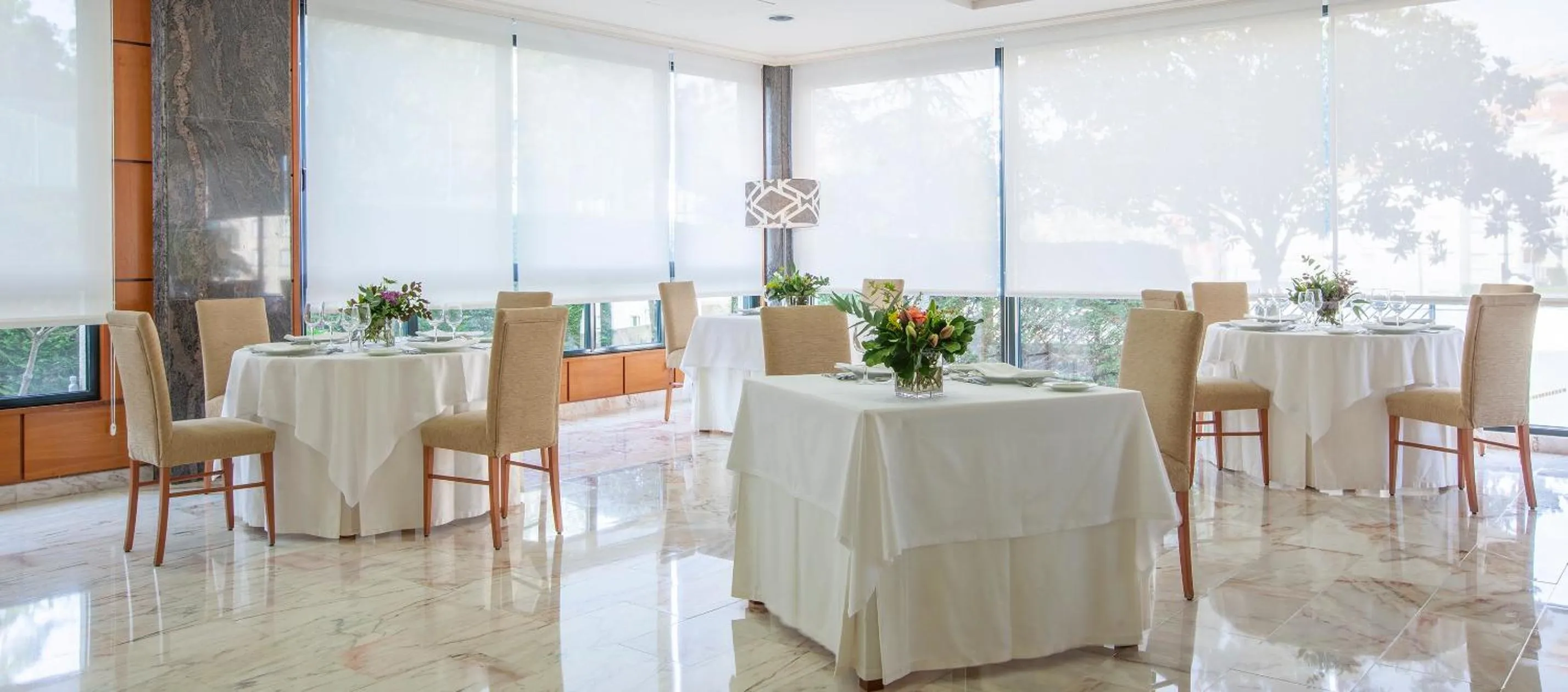 Restaurant/places to eat in Hotel Carlos I Silgar