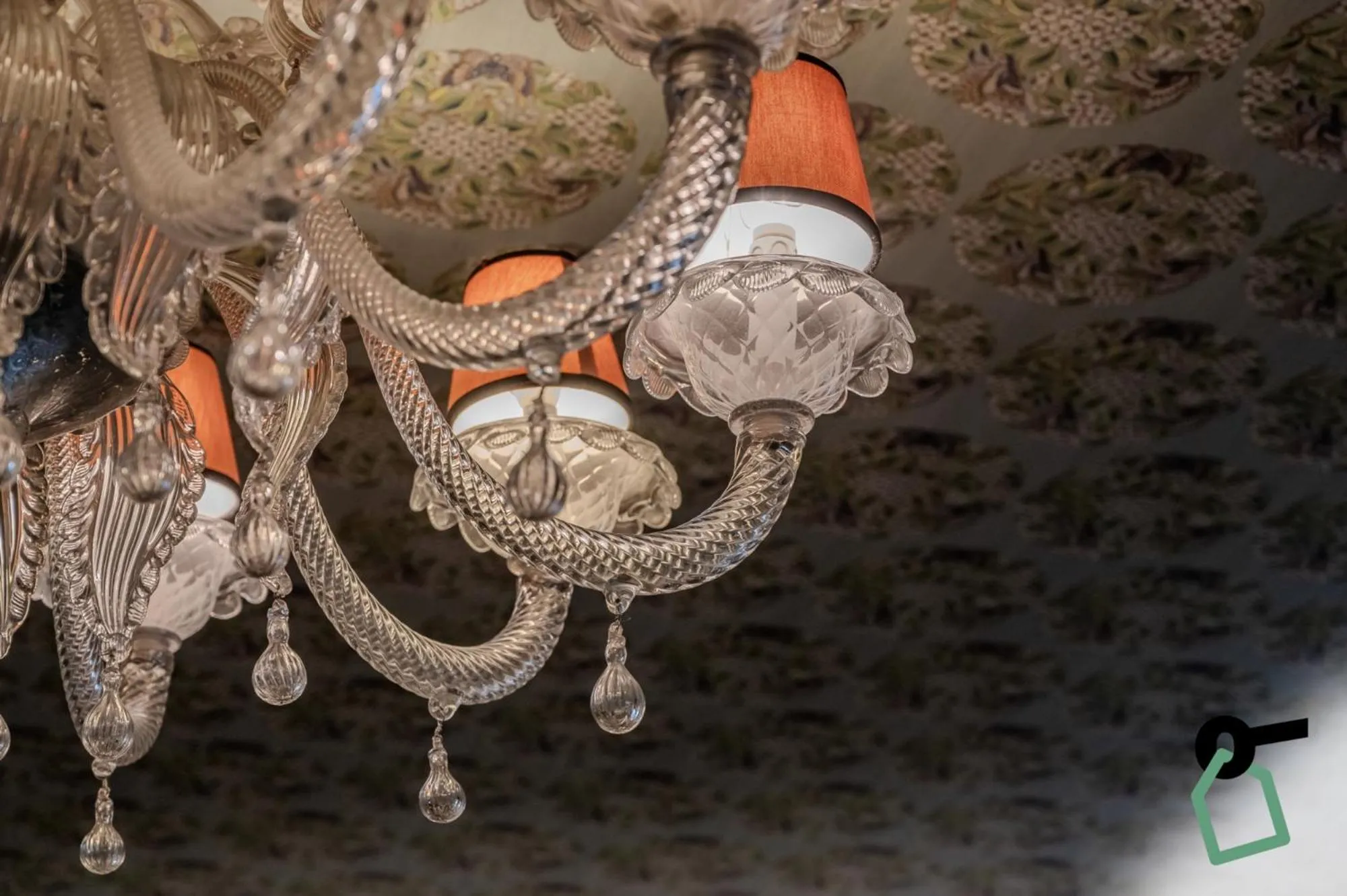 Decorative detail in Hotiday Room Collection - Paris Arc de Triomphe