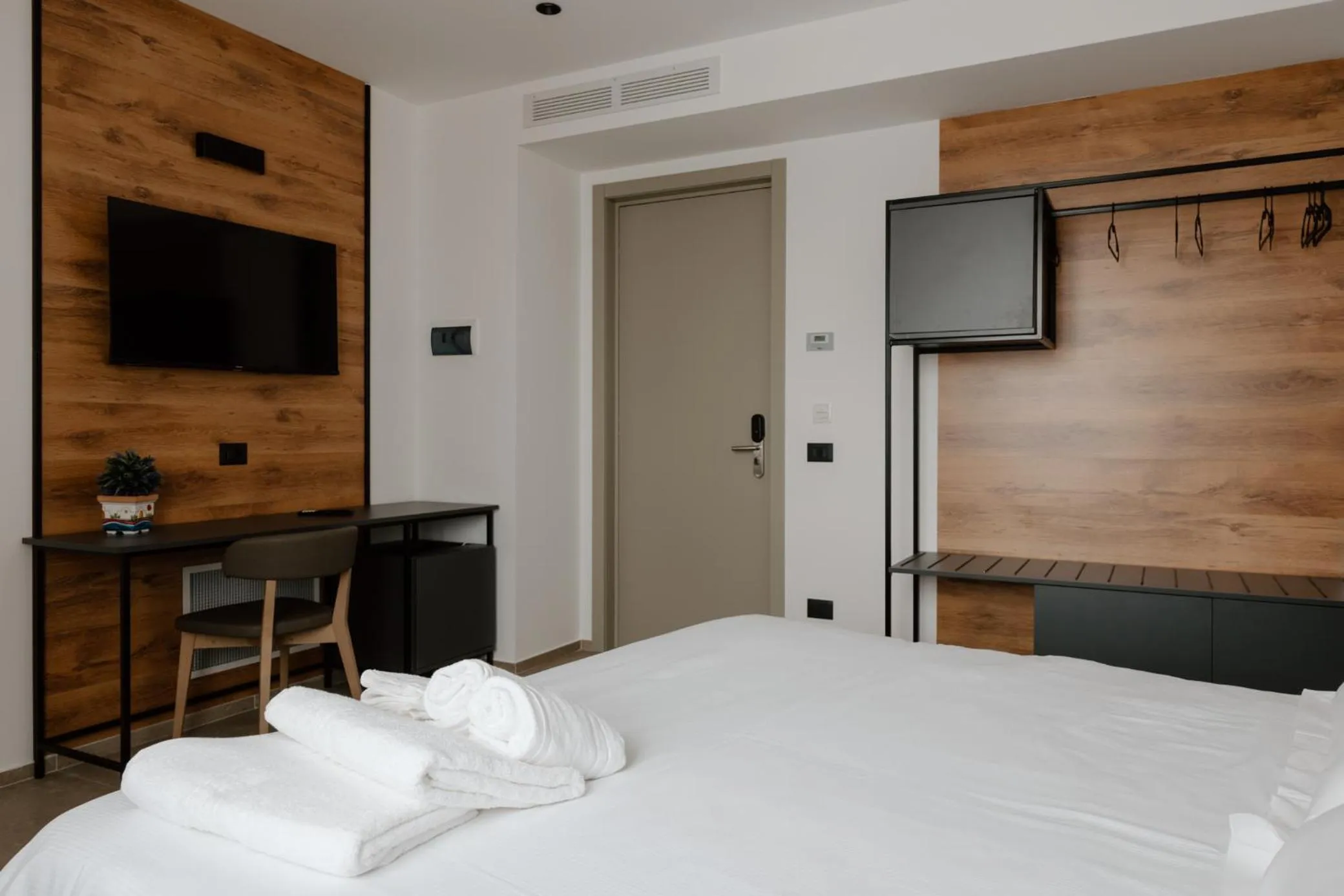 Bed in Belladonna Hotel